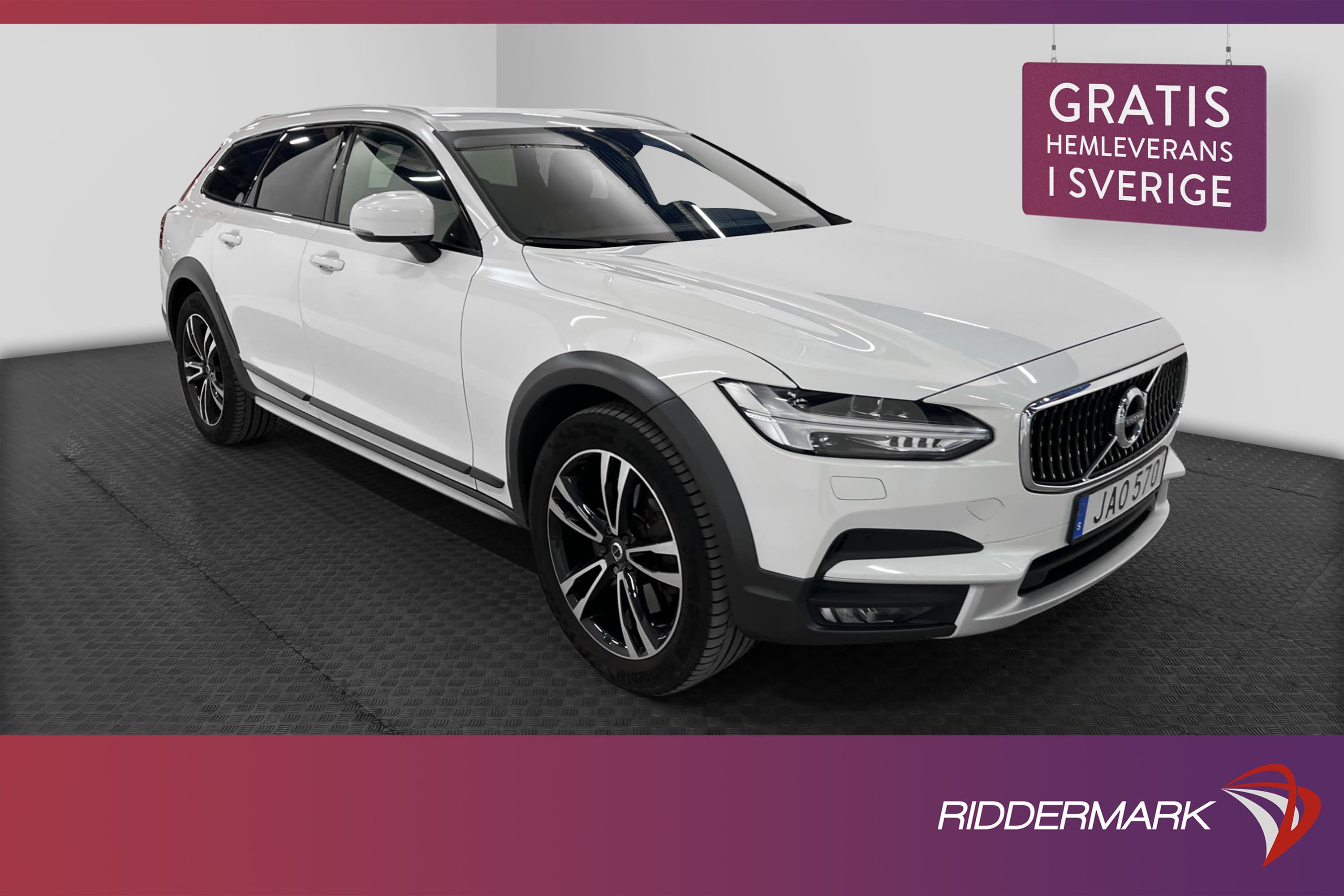 Volvo V90 Cross Country D4 AWD