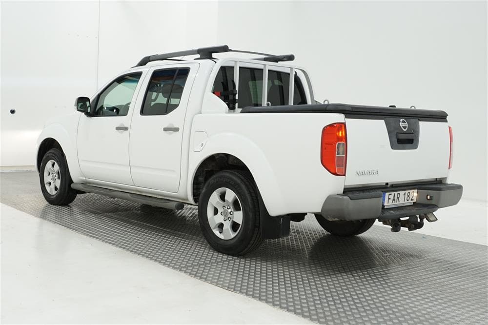 Nissan Navara 2.5dCi Automat Taklucka Navi Kamera Dragkrok exteriör