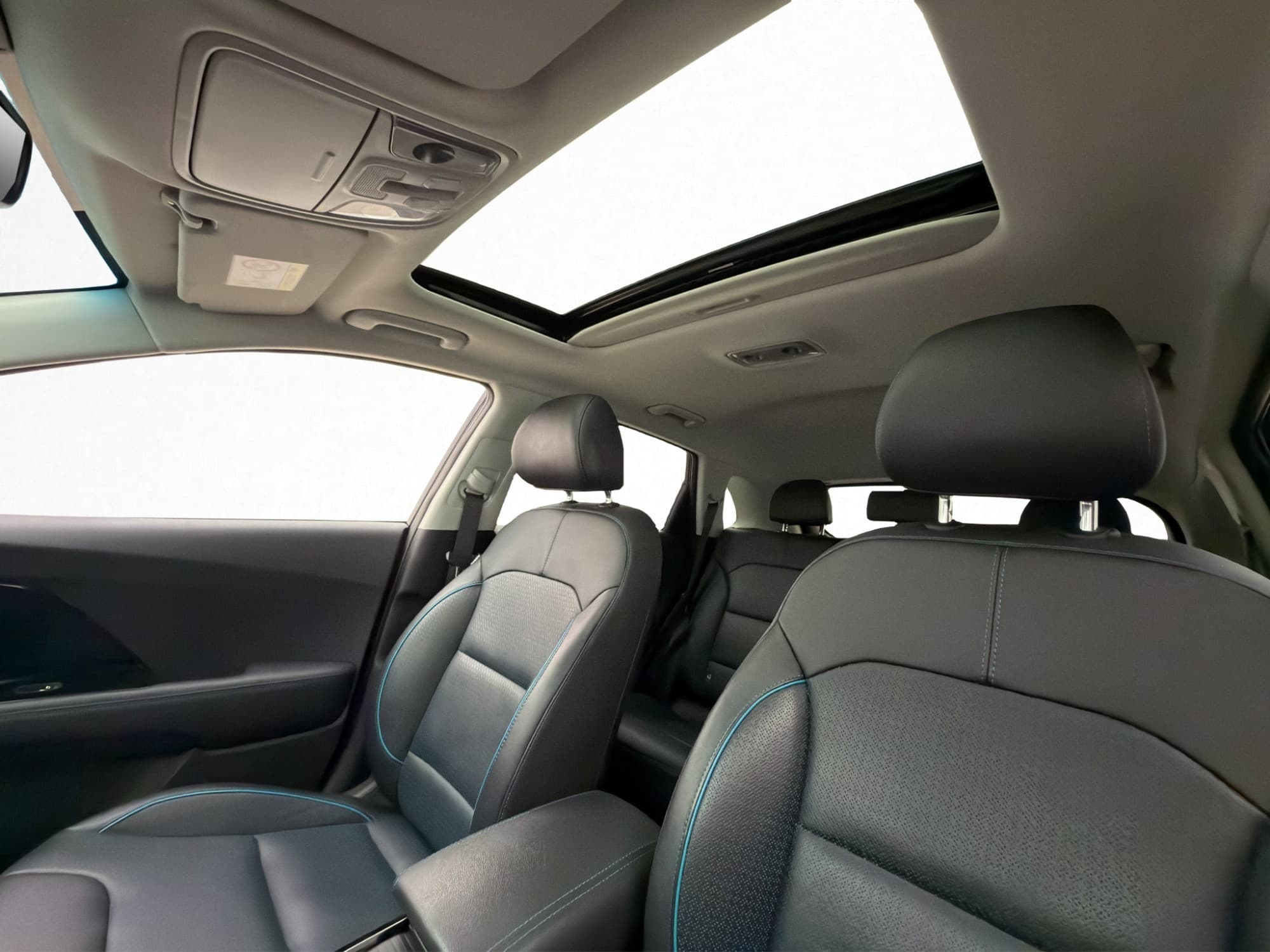 Kia E-Niro 64 kWh Advance Plus Tech Pano JBL Skinn Kamera