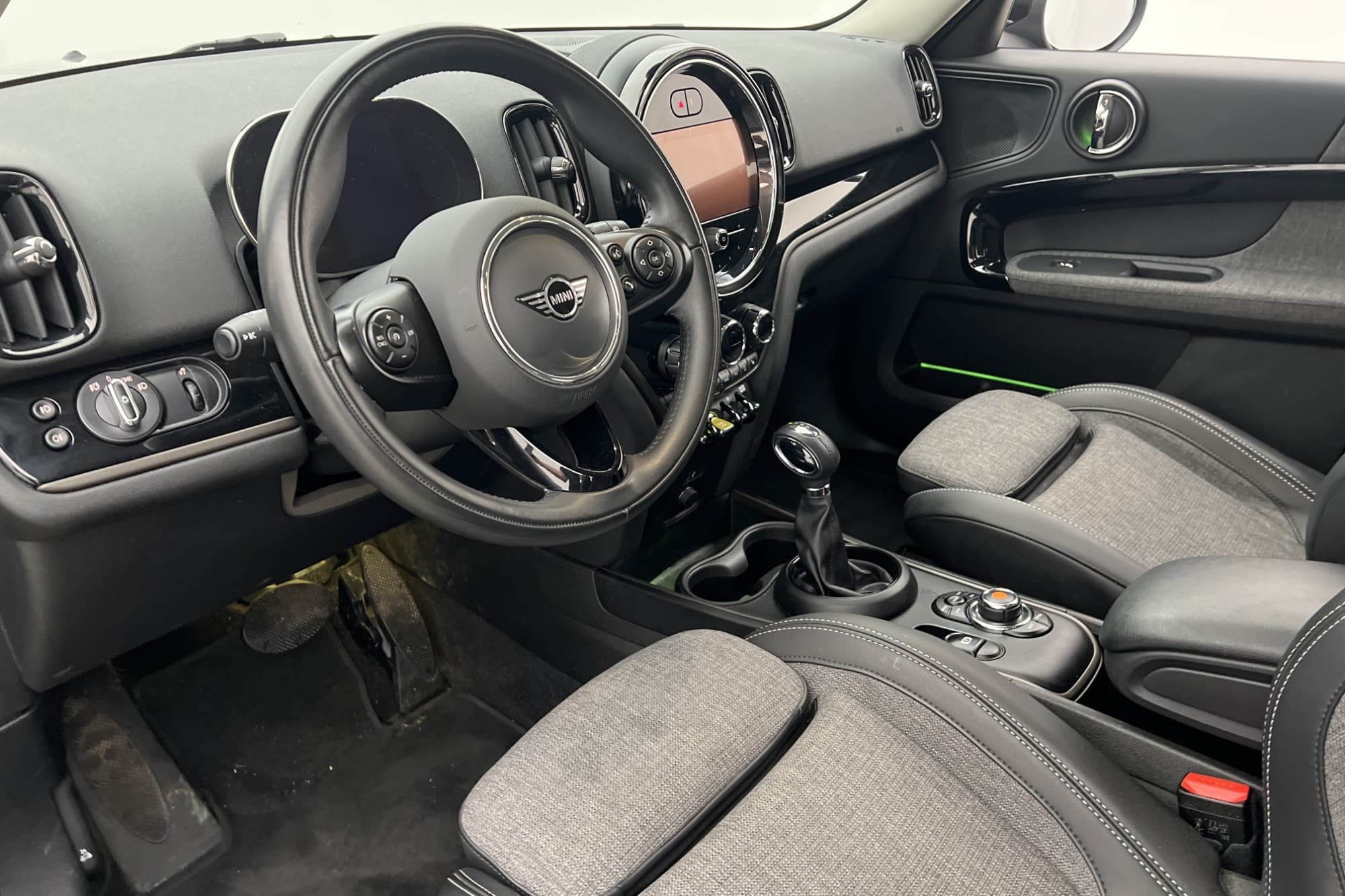 MINI Countryman SE ALL4 Salt II Excitement Connected MOMS