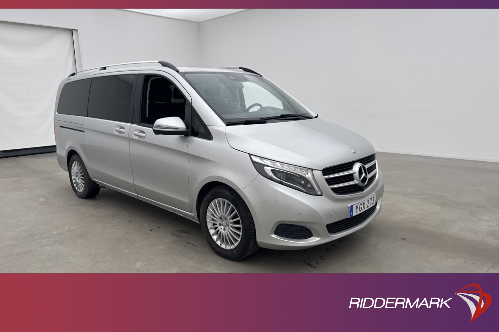 Mercedes-Benz V 220 Lång