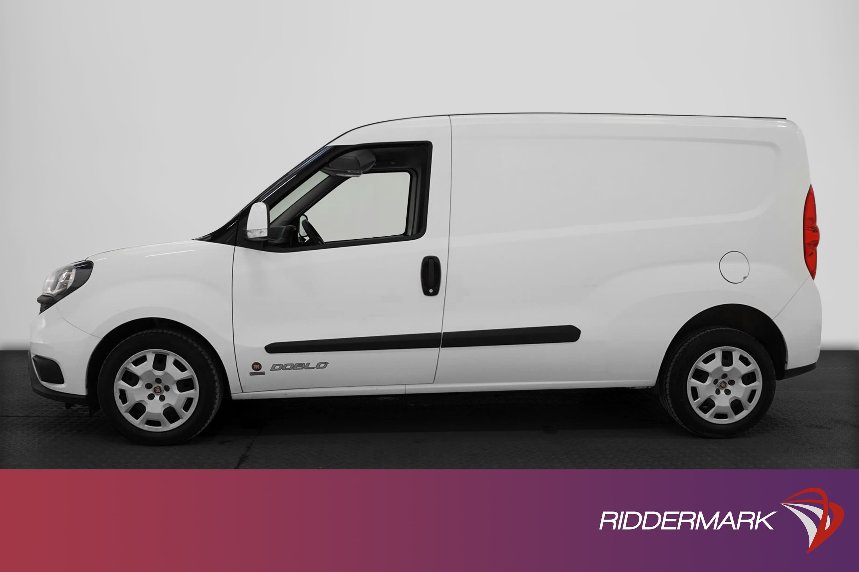 Fiat Doblò Maxi 1.6 Multijet 105hk Eu6 B-Kamera 3-Sits Moms