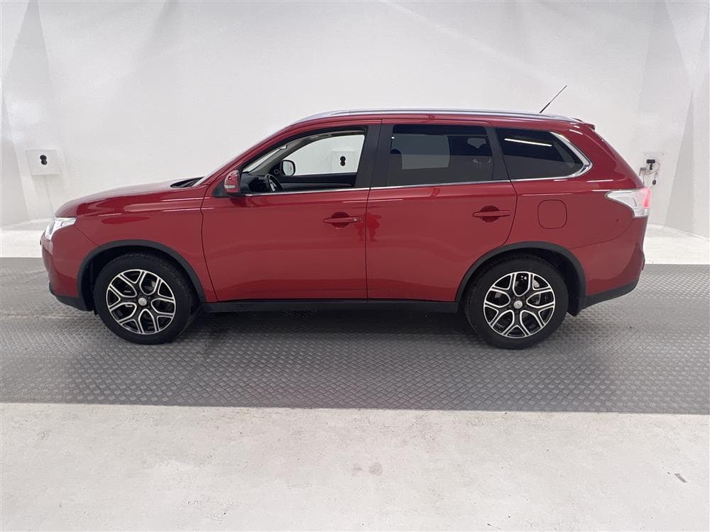 Mitsubishi Outlander 2.2 4WD 150hkB-kamera