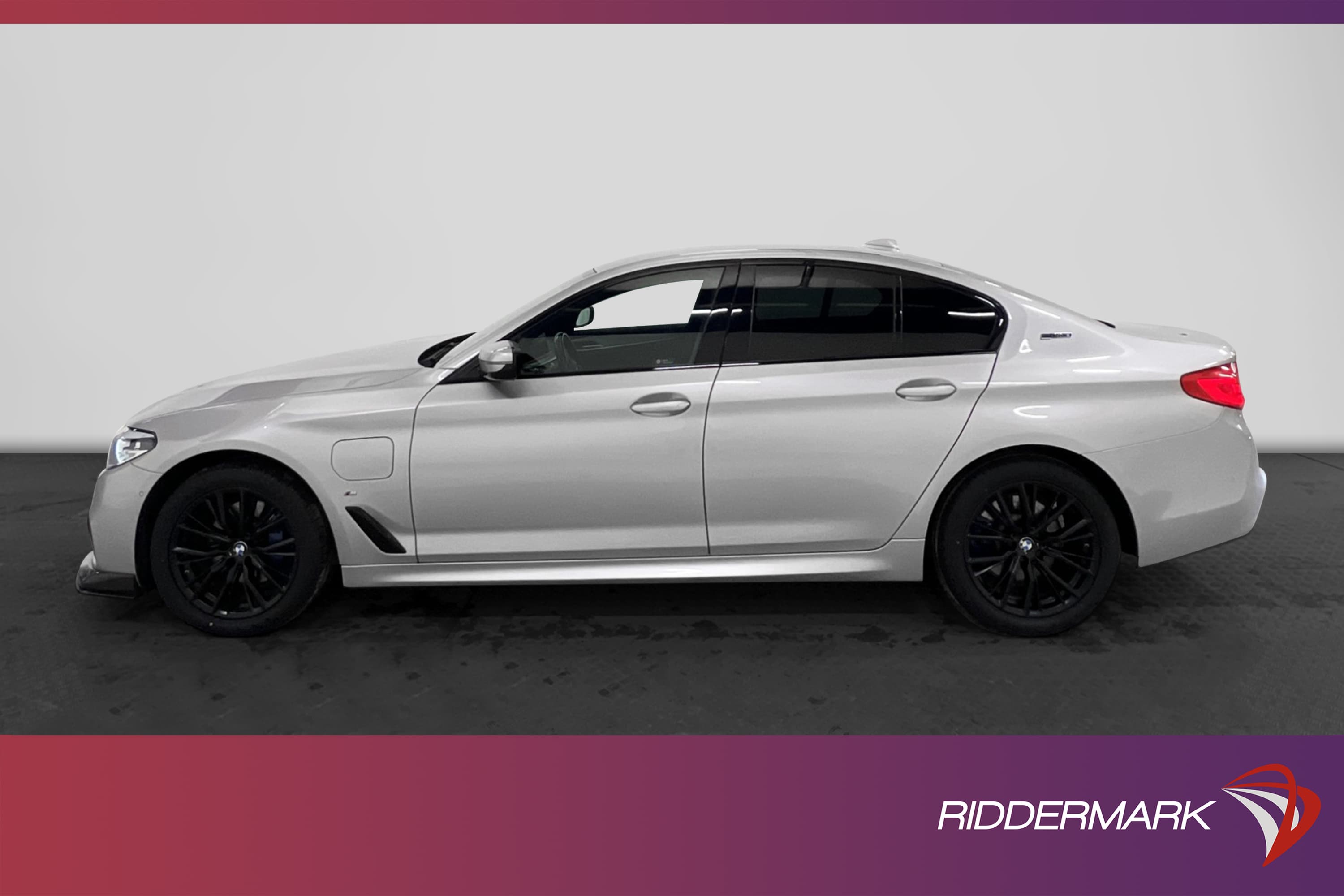 BMW 530e Sedan 252hk