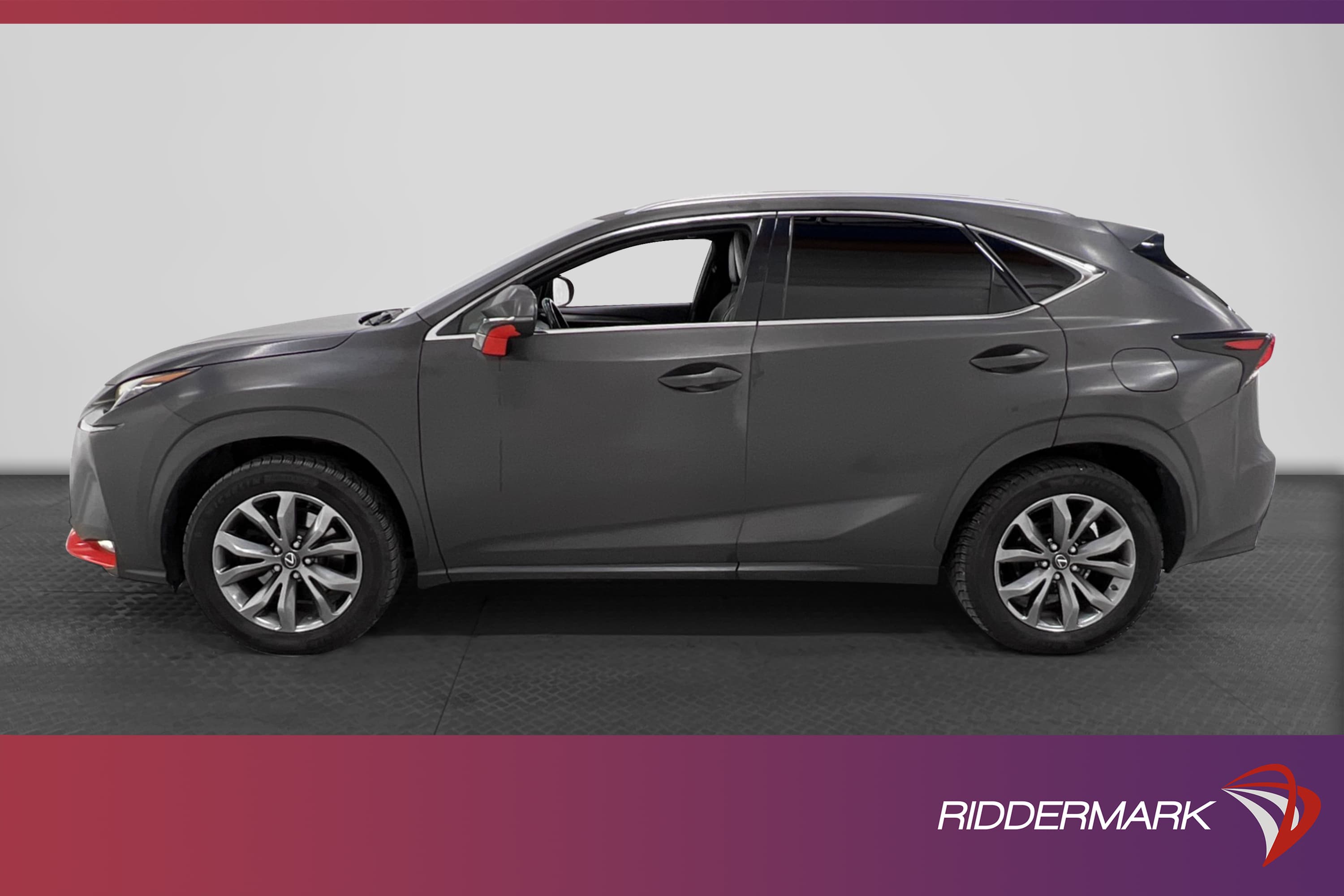 Lexus NX 300h AWD 2.5 197hk