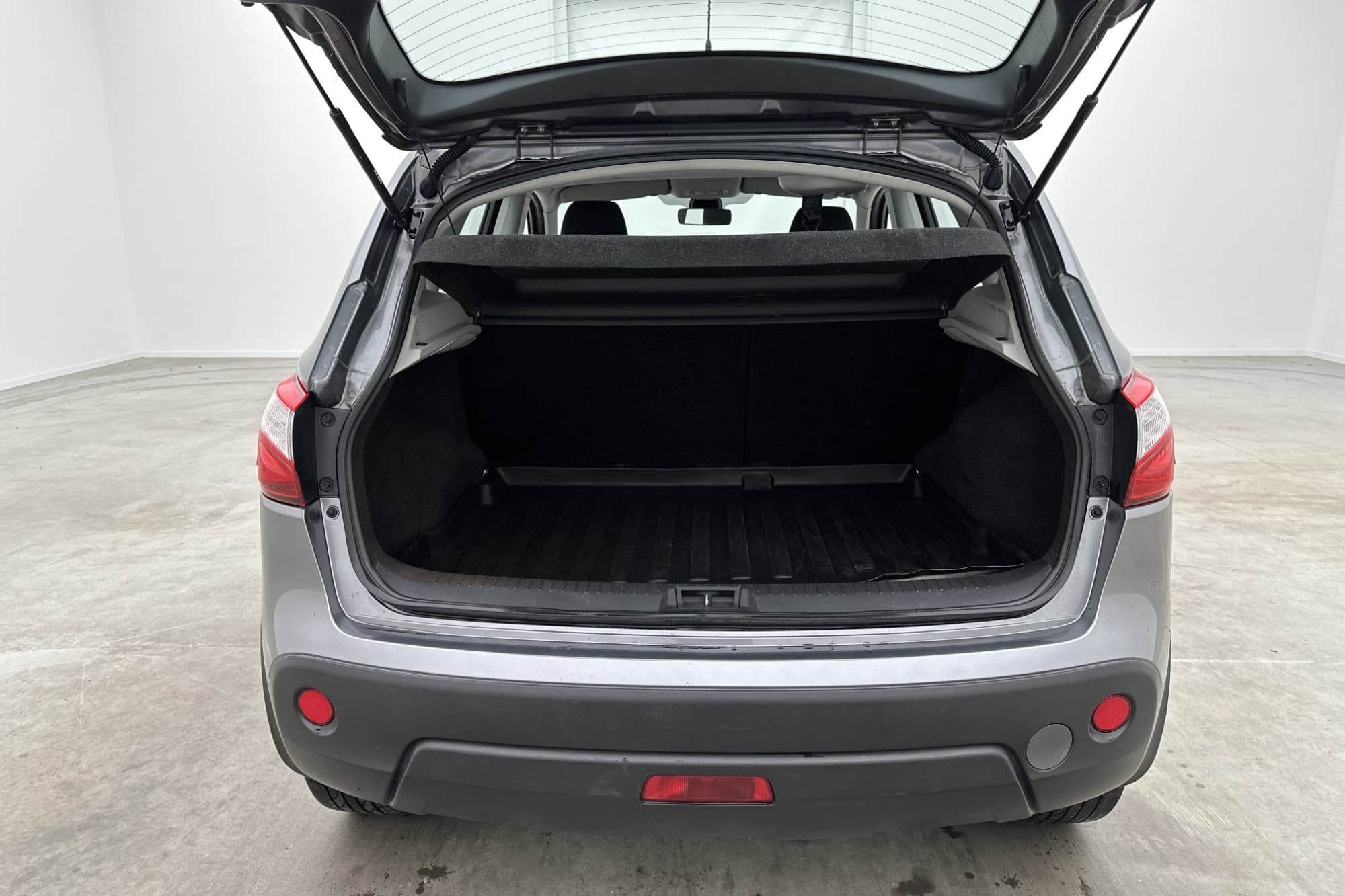 Nissan Qashqai 1.6 dCi 130hk M-Värm Kamera Navi Farthållare