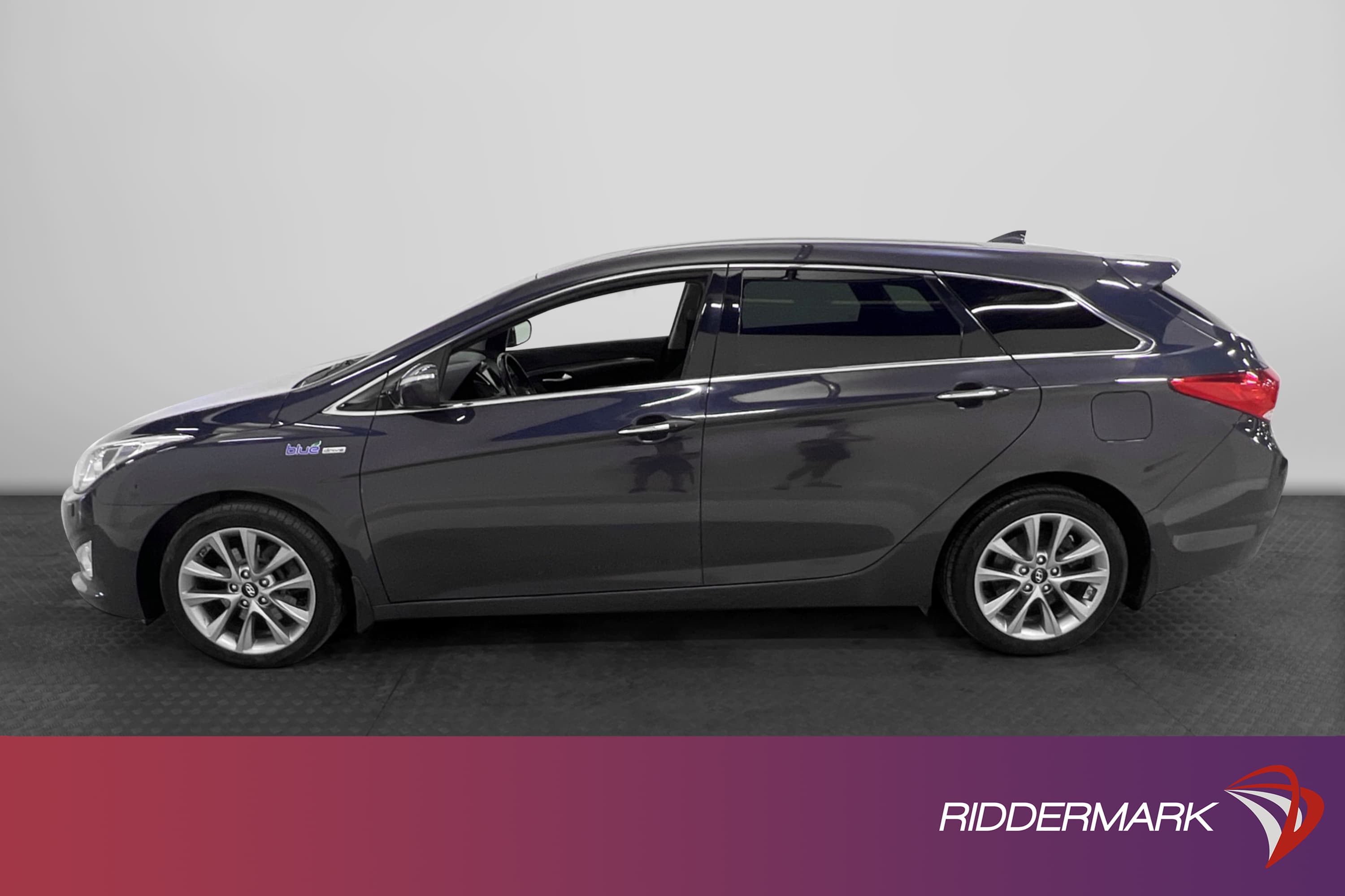 Hyundai i40cw 1.7 136 hk P-sensorer Keyless Go Elbaklucka