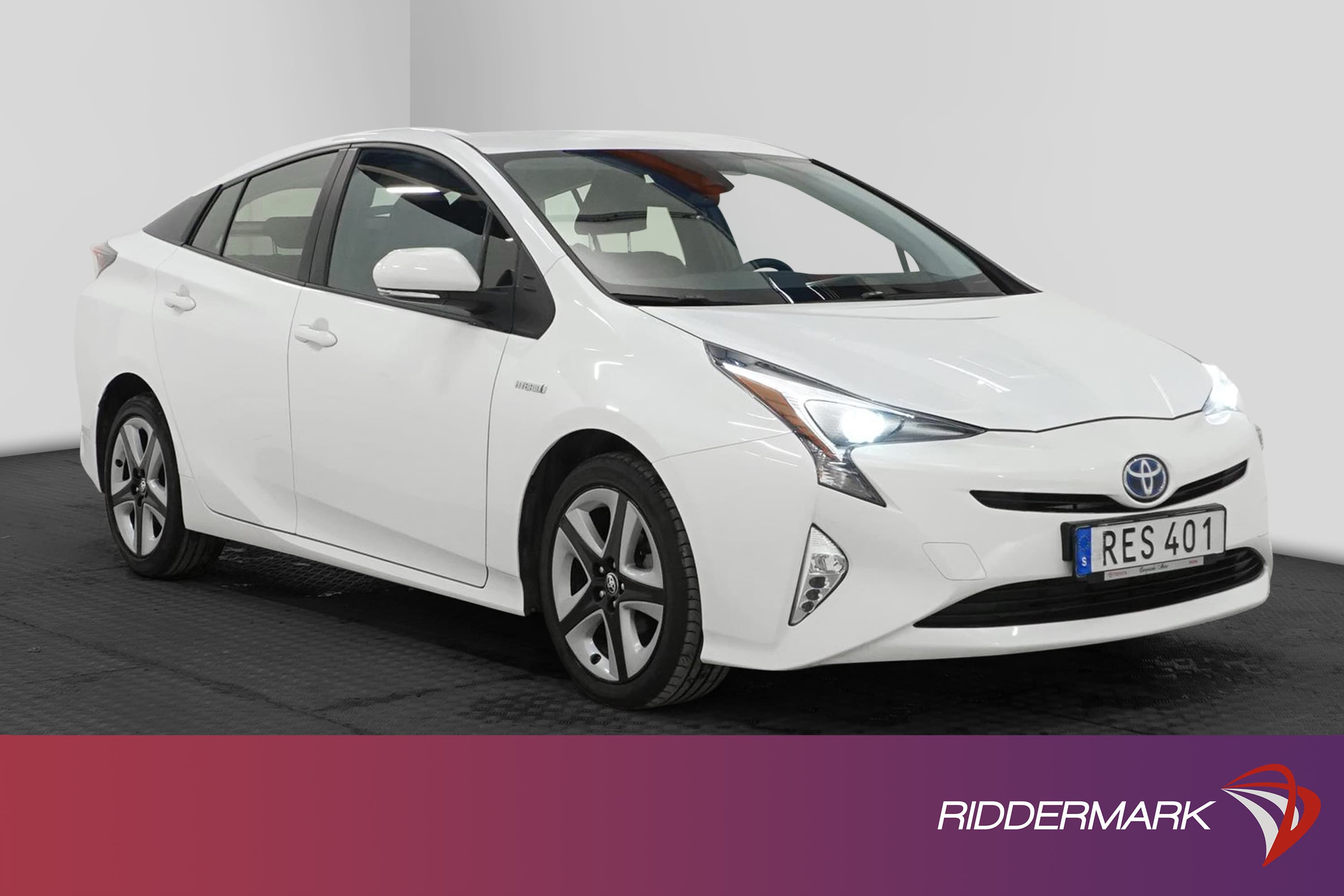 Toyota Prius Hybrid CVT 122hk B-Kam L-Assist 0,33L/mil