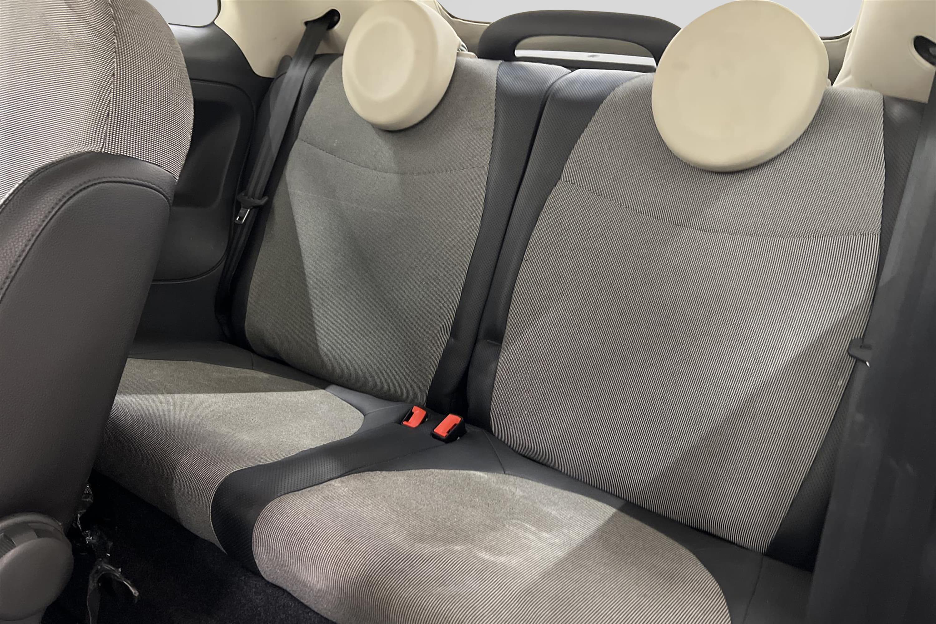 Fiat 500C 1.2 69hk Lounge Låg Skatt 0,48L/milinteriör