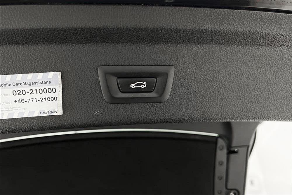 BMW 320d GT xDrive 184hk M-Sport Navi B-kam Hi-Fi 0,51l/milinteriör
