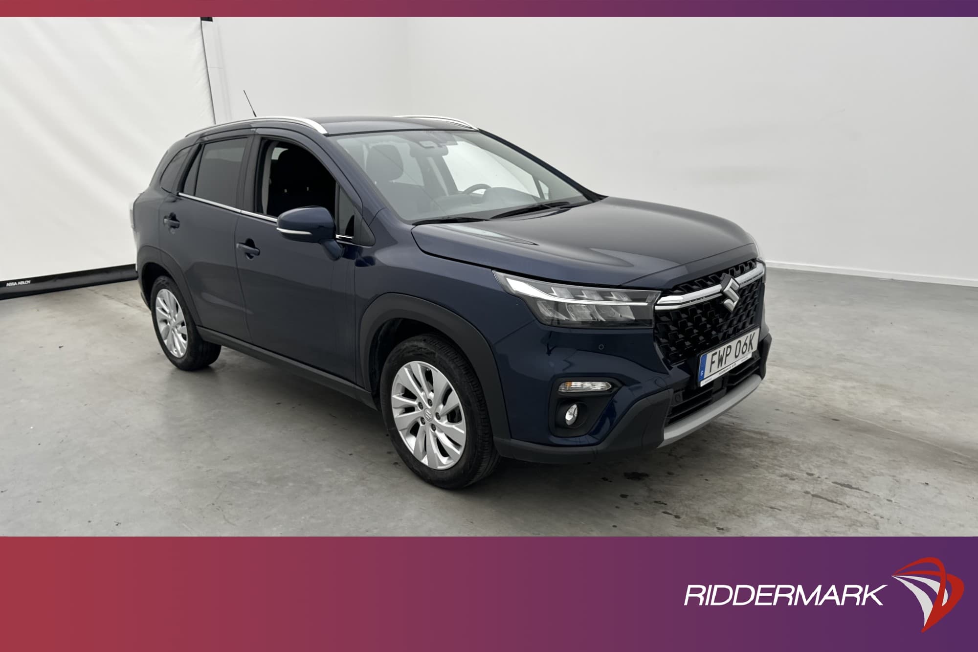 Suzuki S-Cross Hybrid AllGrip 129hk Select Kamera MOMS