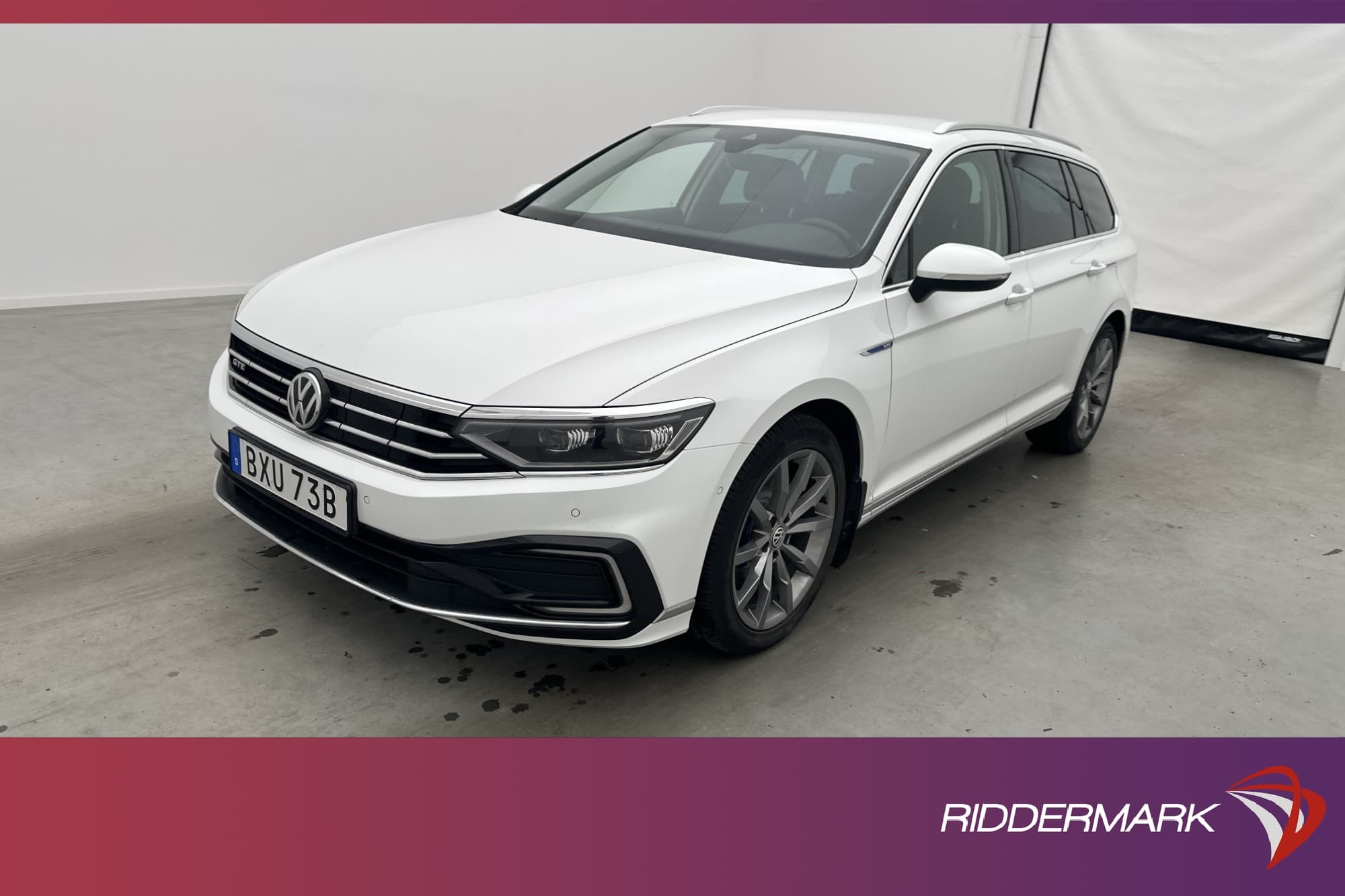 Volkswagen Passat GTE 218hk
