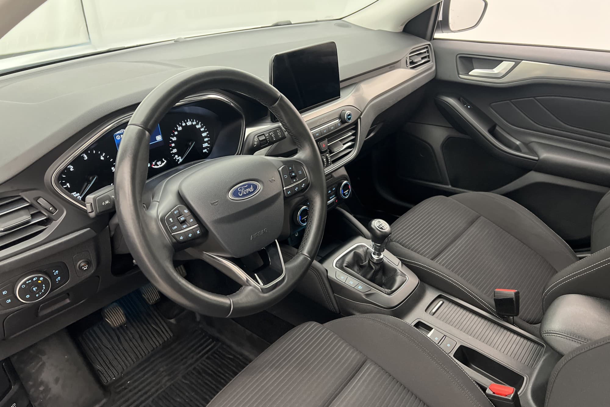 Ford Focus 1.5 EcoBlue 120hk Titanium M-Värm CarPlay Keyless