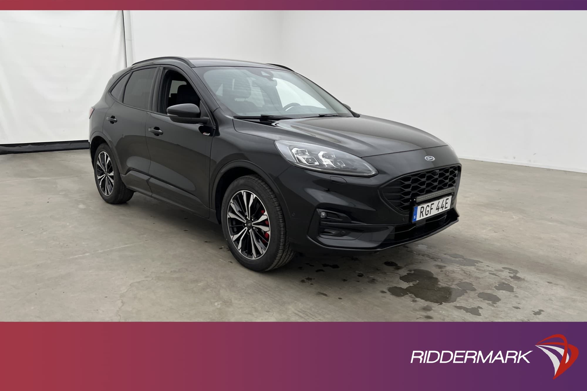 Ford Kuga Plug-In Hybrid 225hk