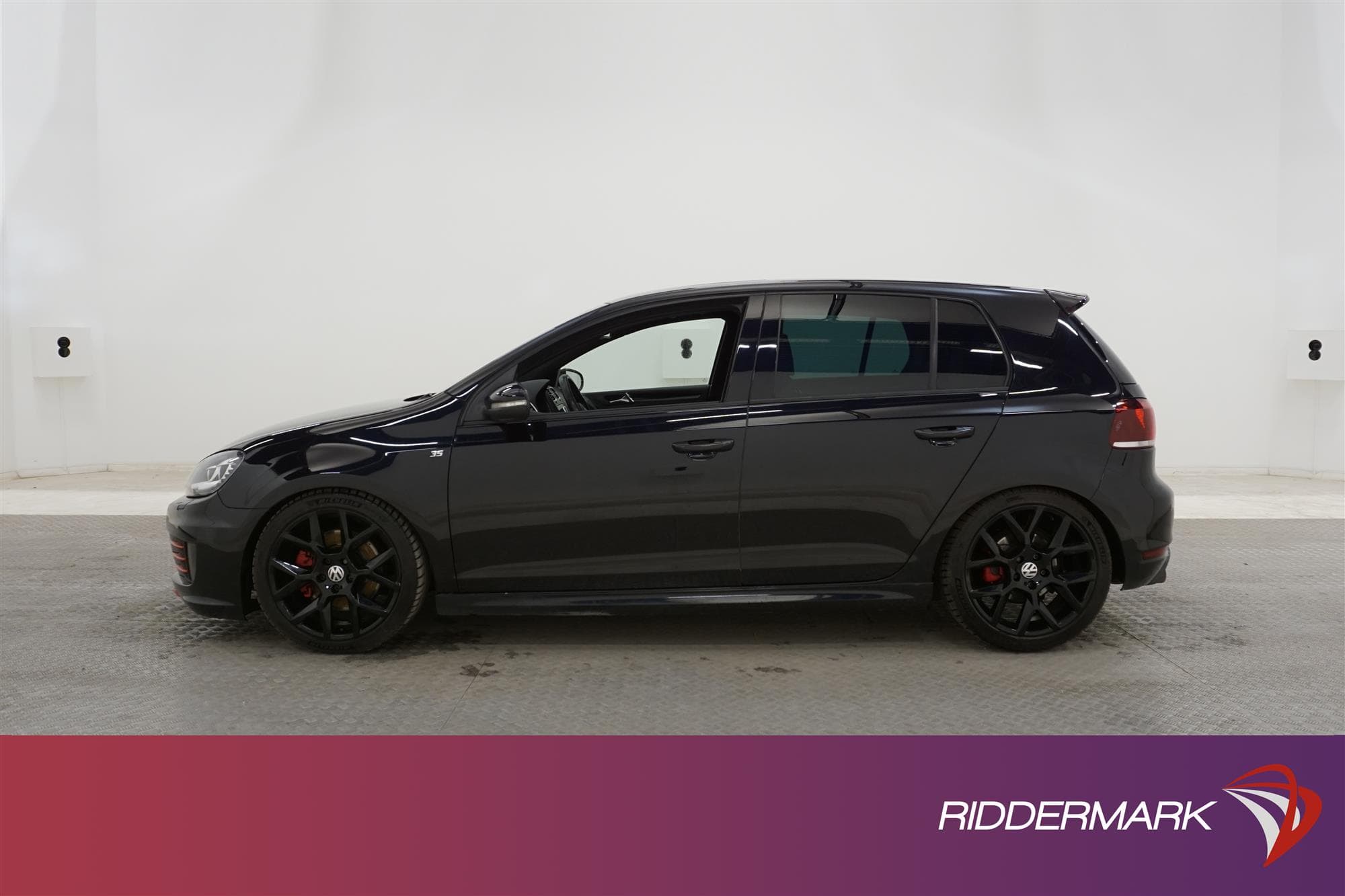 Volkswagen Golf GTI Edition 35 235hk