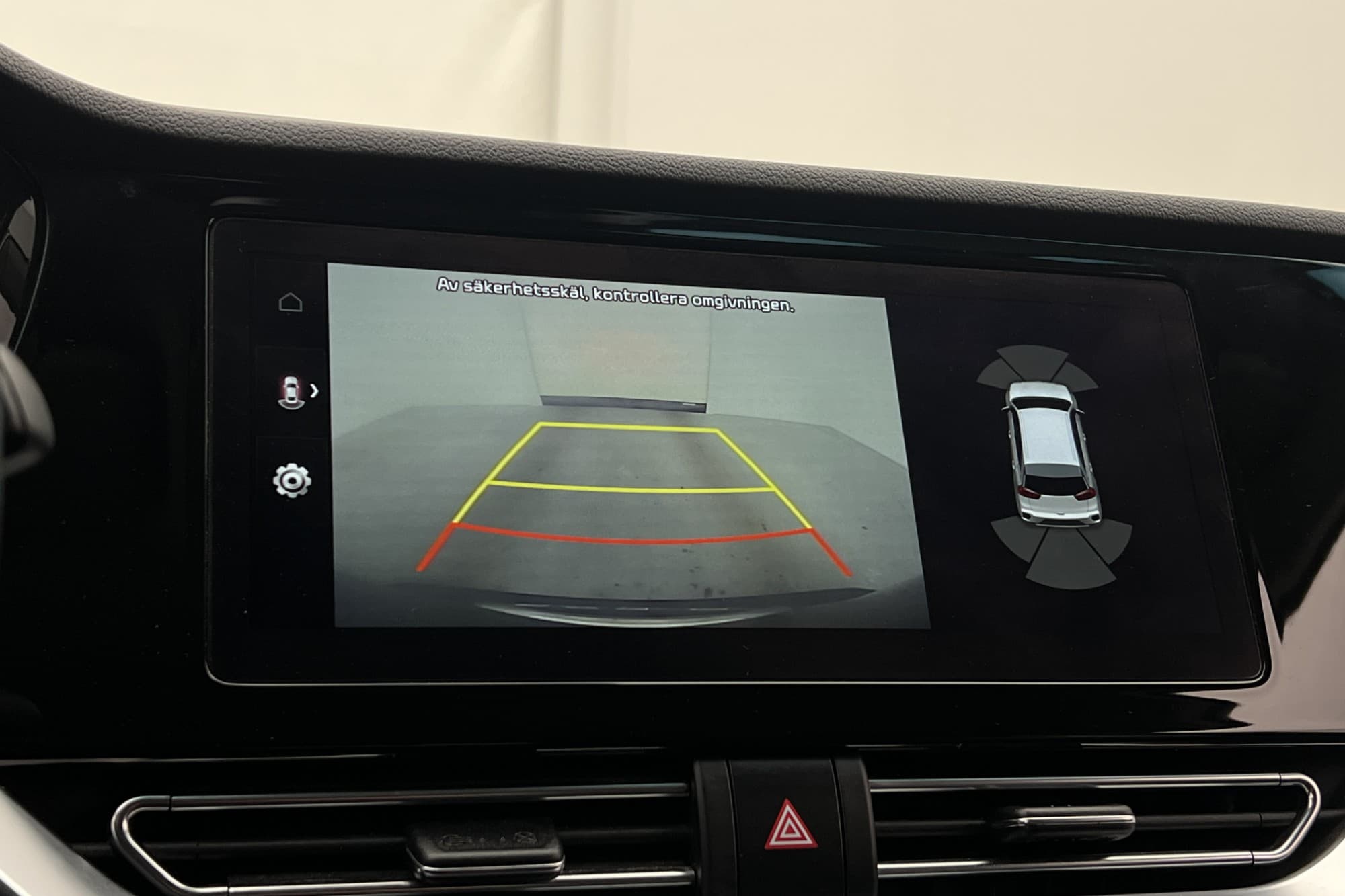 Kia Niro P-HEV 141hk Advance Plus 2 Kamera Navi Skinnklädsel