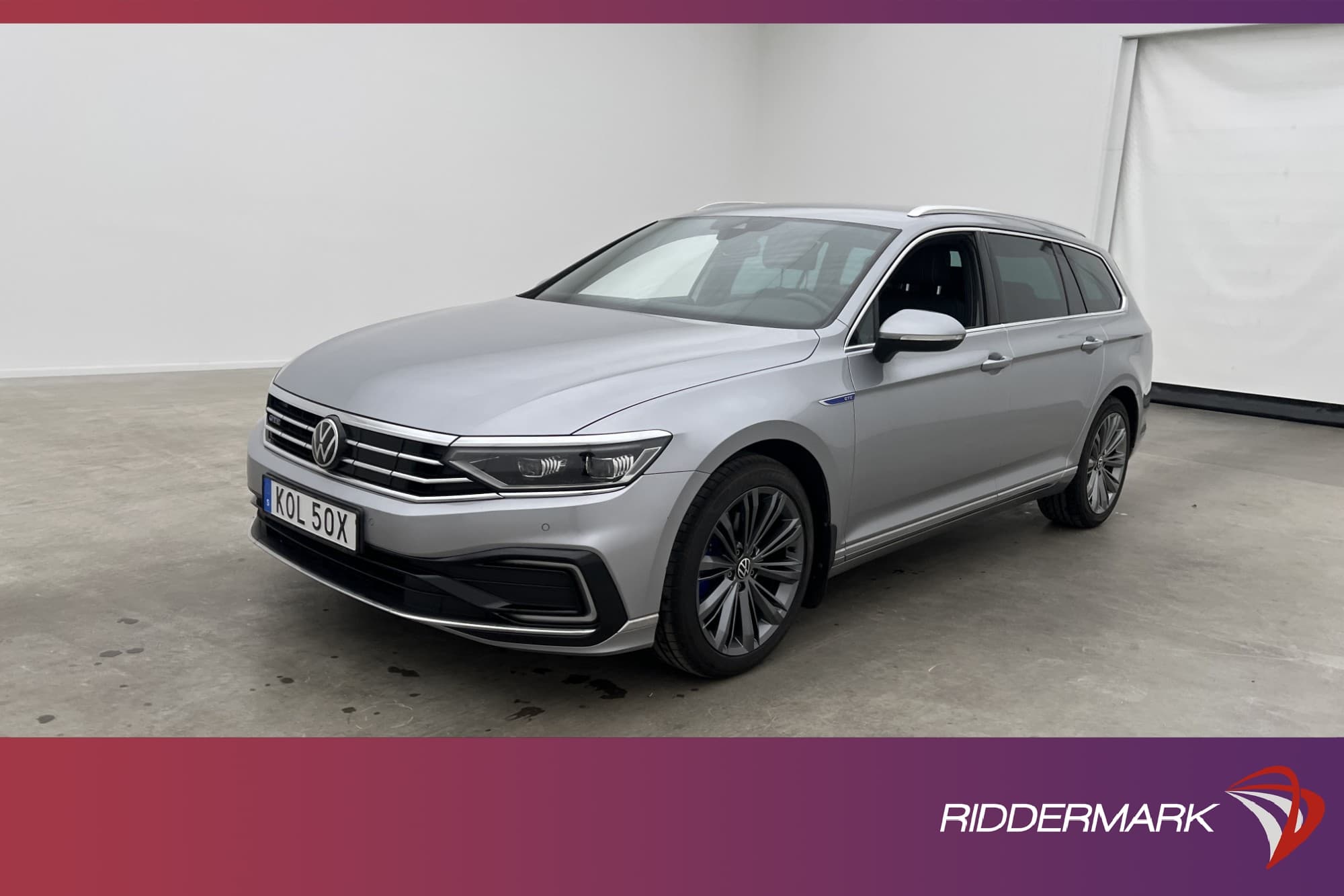 Volkswagen Passat GTE 218hk