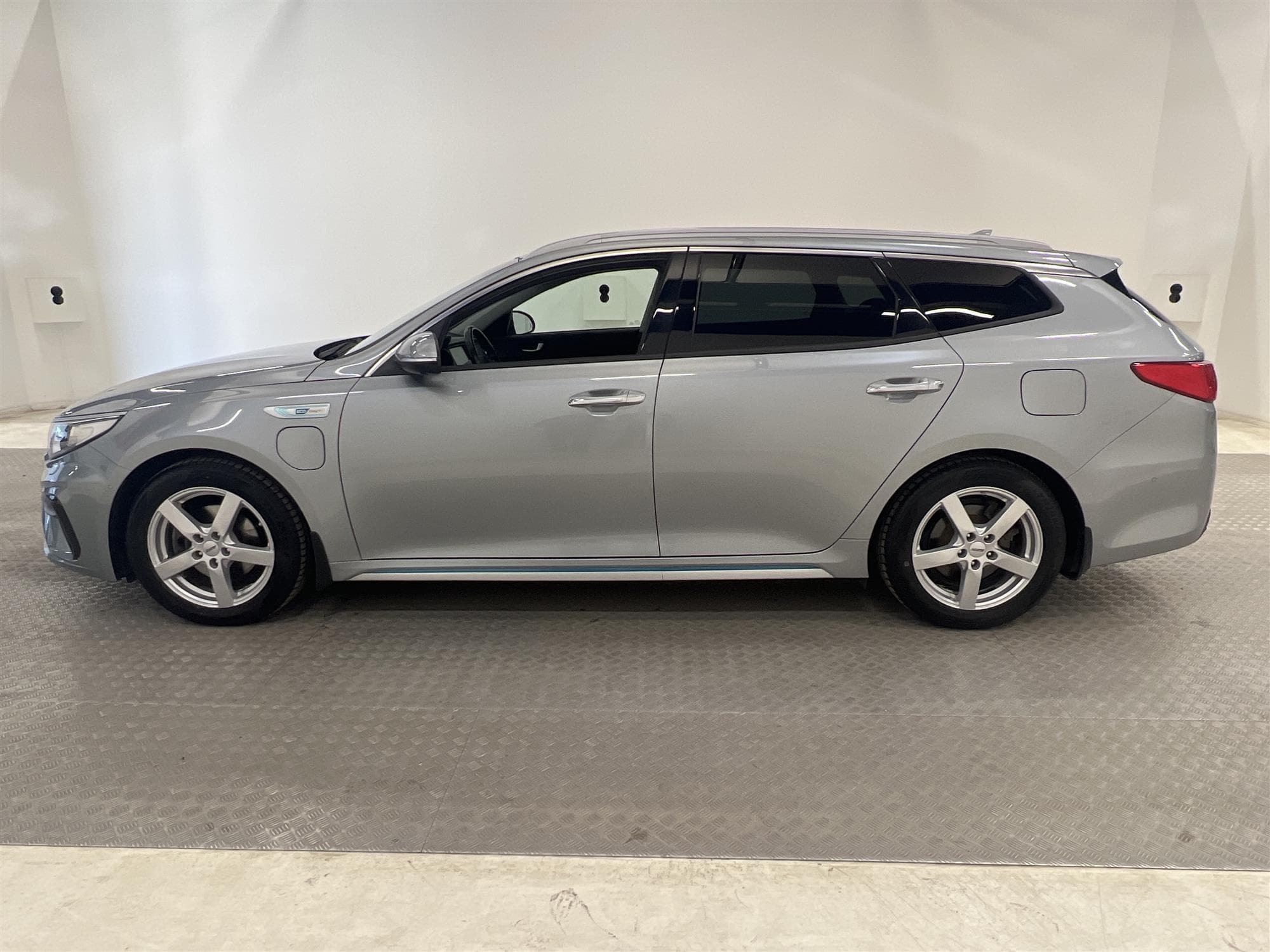 Kia Optima SW Plug-in 205hk