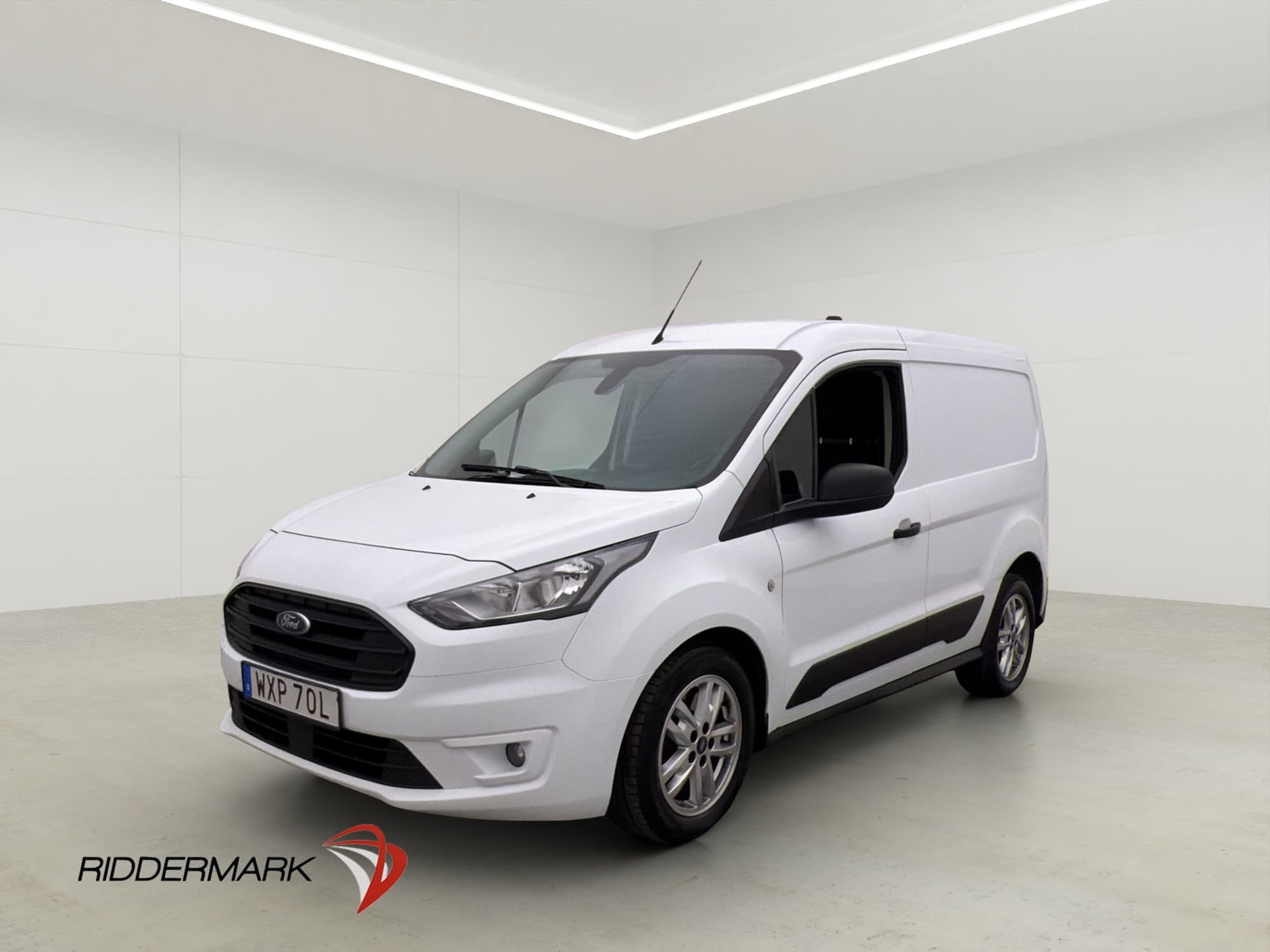 Ford Transit Connect 220