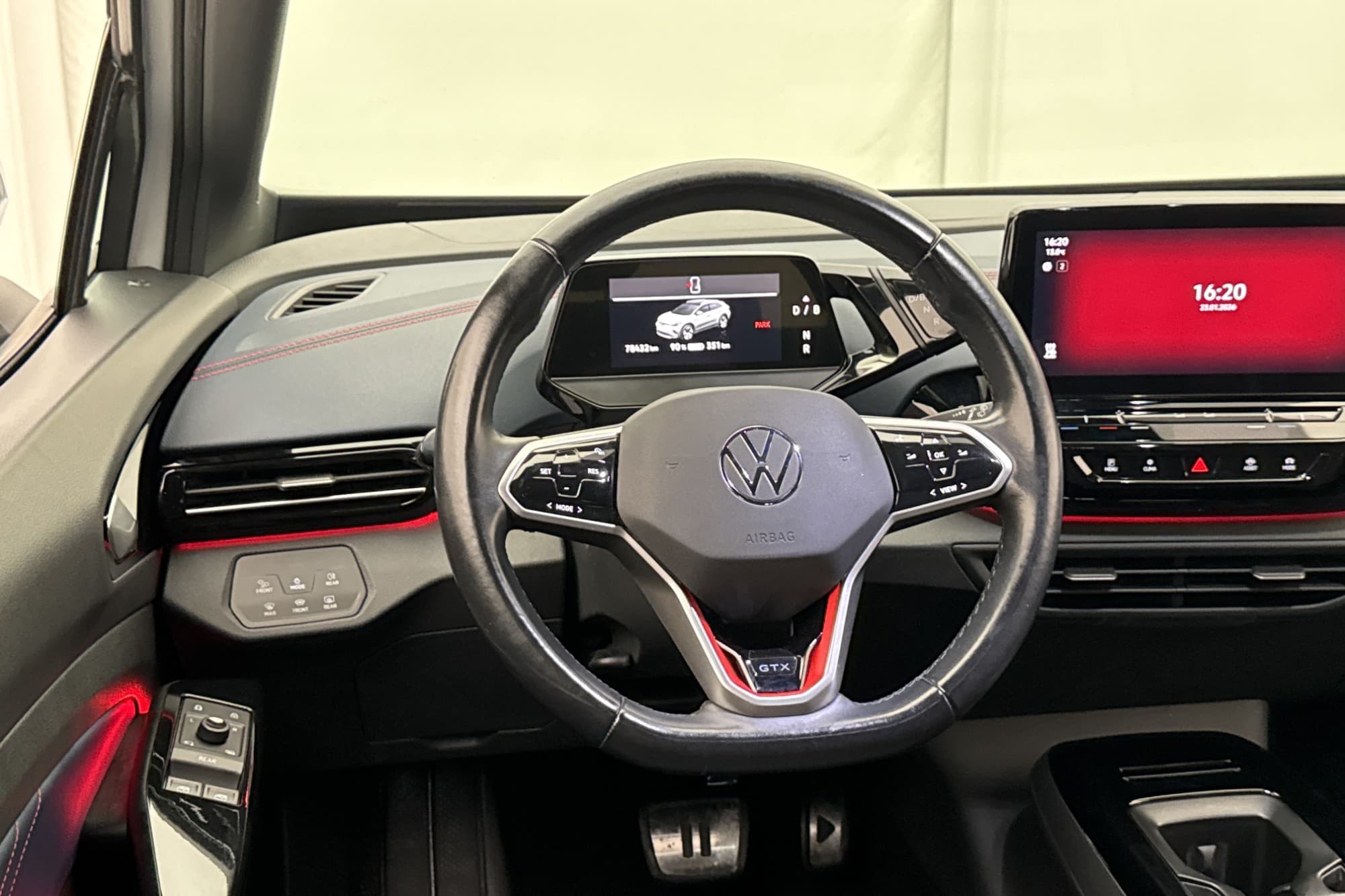 Volkswagen ID.4 GTX P-Sensorer Halvskinn Dragkrok MOMS