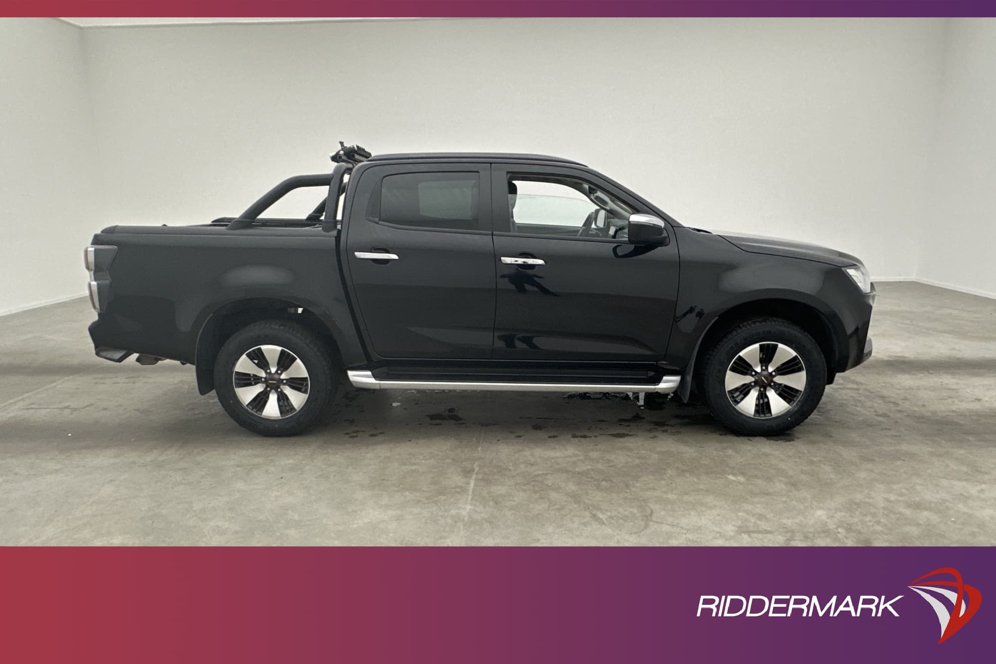 Isuzu D-Max XRL 4WD Värmare Dragkrok Skinn Diff MOMS 1-Bruk