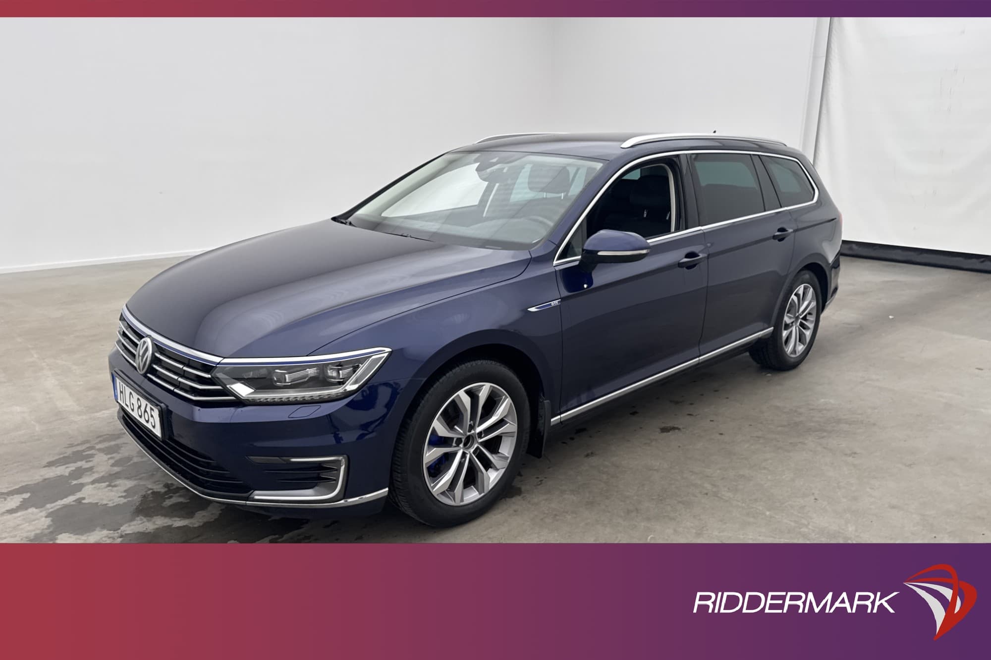 Volkswagen Passat GTE 218hk Executive Cockpit P-Värmare Drag