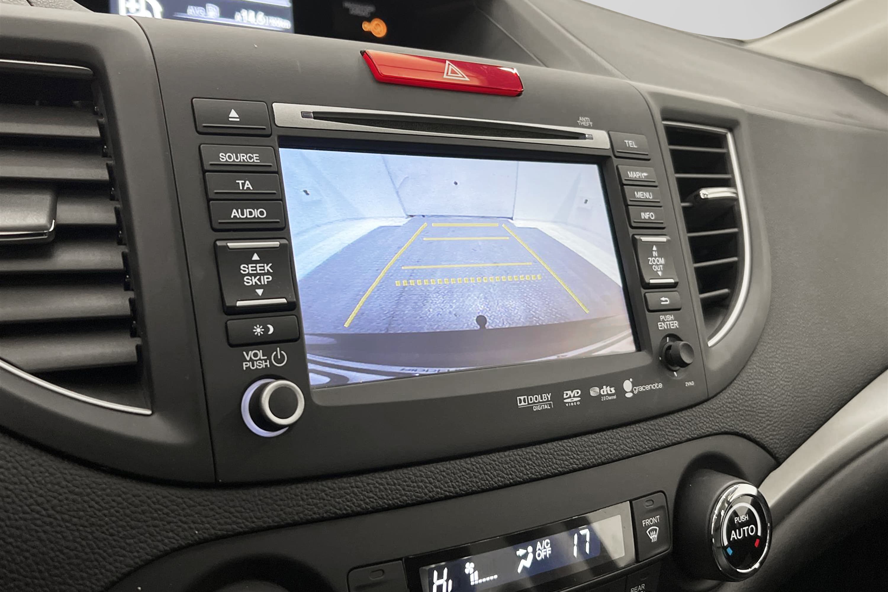Honda CR-V 2.2 i-DTEC 4WD 150hk Pano Värmare Kamera GPS Drag