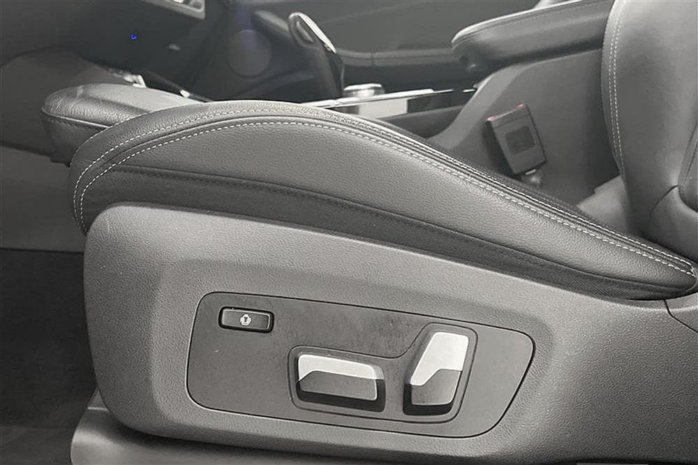 BMW X3 xDrive30d 265hk Innovation D-Värm H/K HUD Navi Skinninteriör