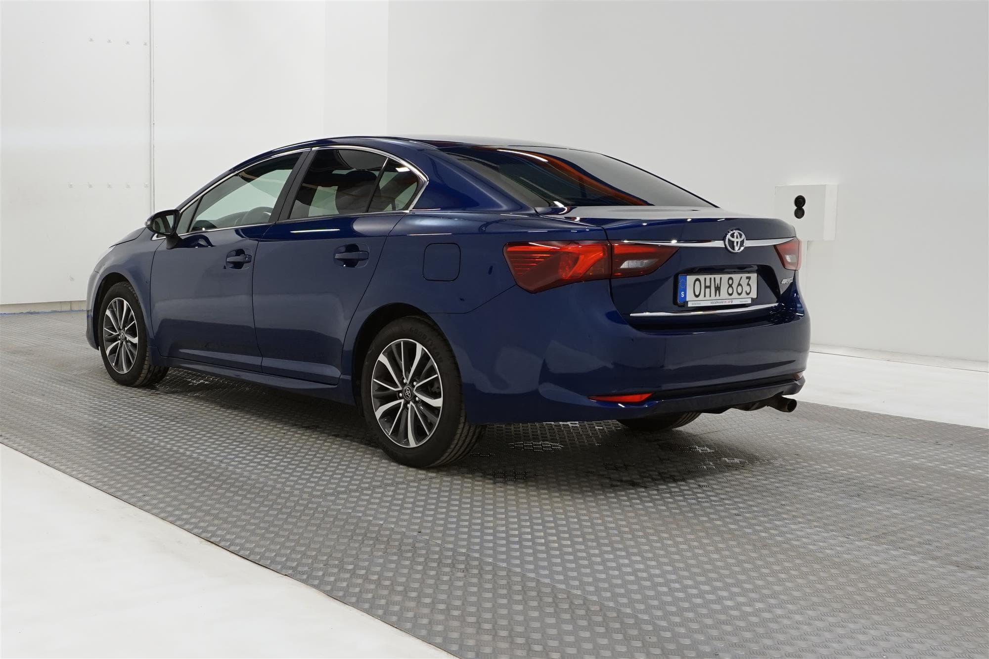 Toyota Avensis 1.8 Sedan 147hk B-Kam Låg Skatt 1 Brukare