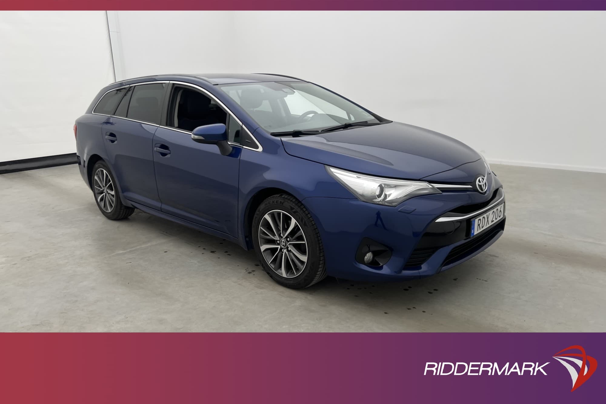 Toyota Avensis Kombi 1.8 147hk