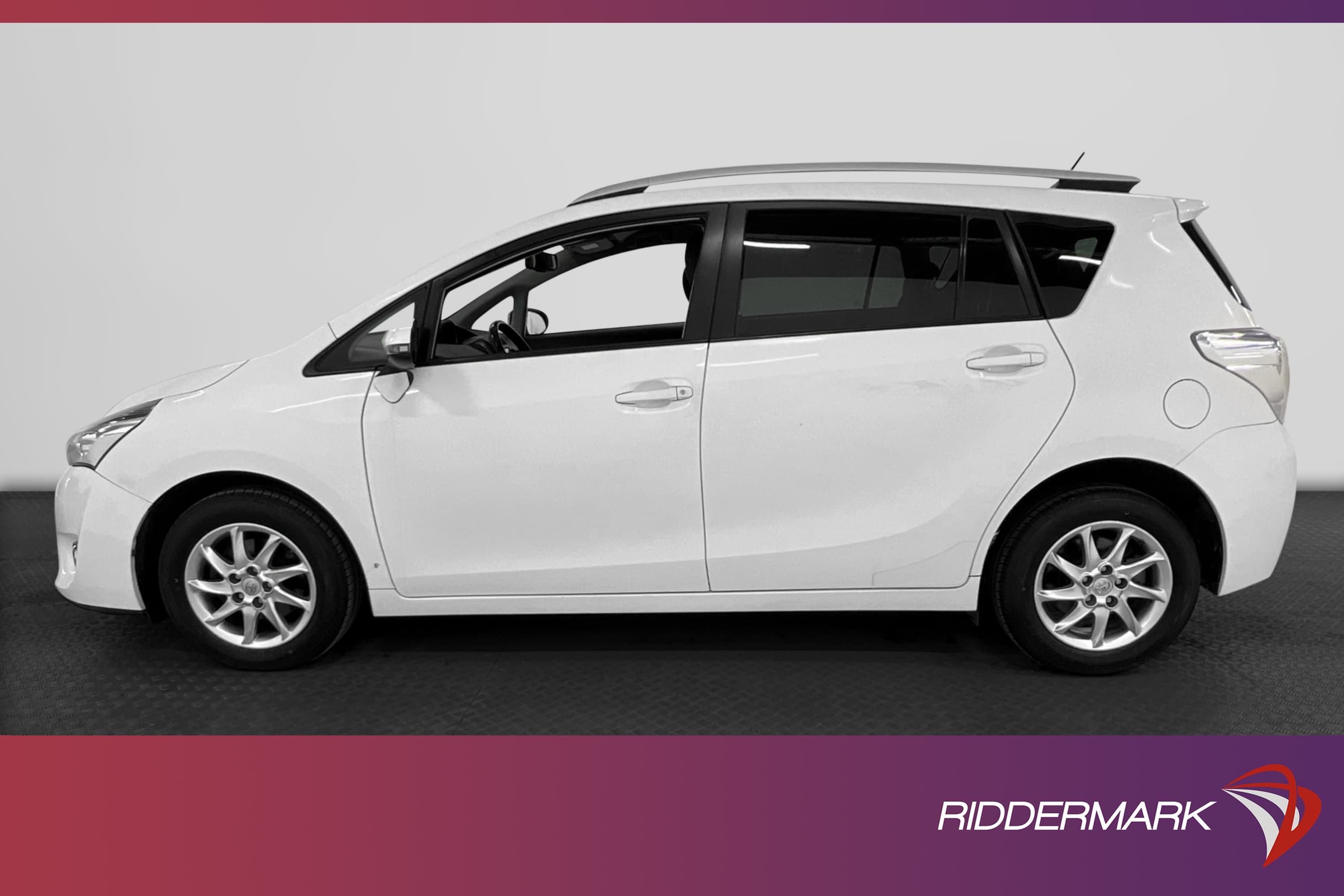 Toyota Verso 1.8 147hk