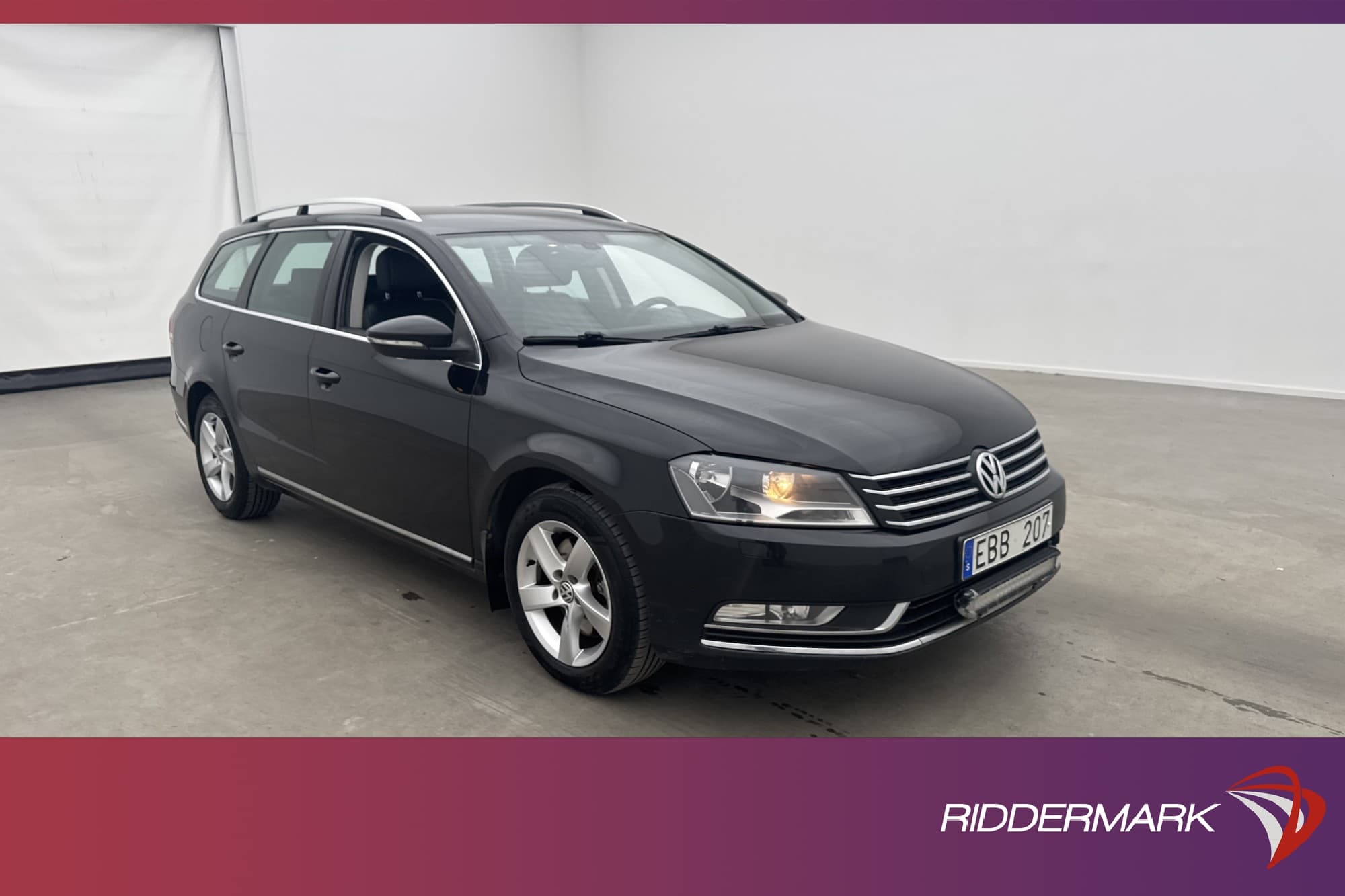 Volkswagen Passat 2.0 TDI 4Motion 140hk LED-Ramp Skinn Drag