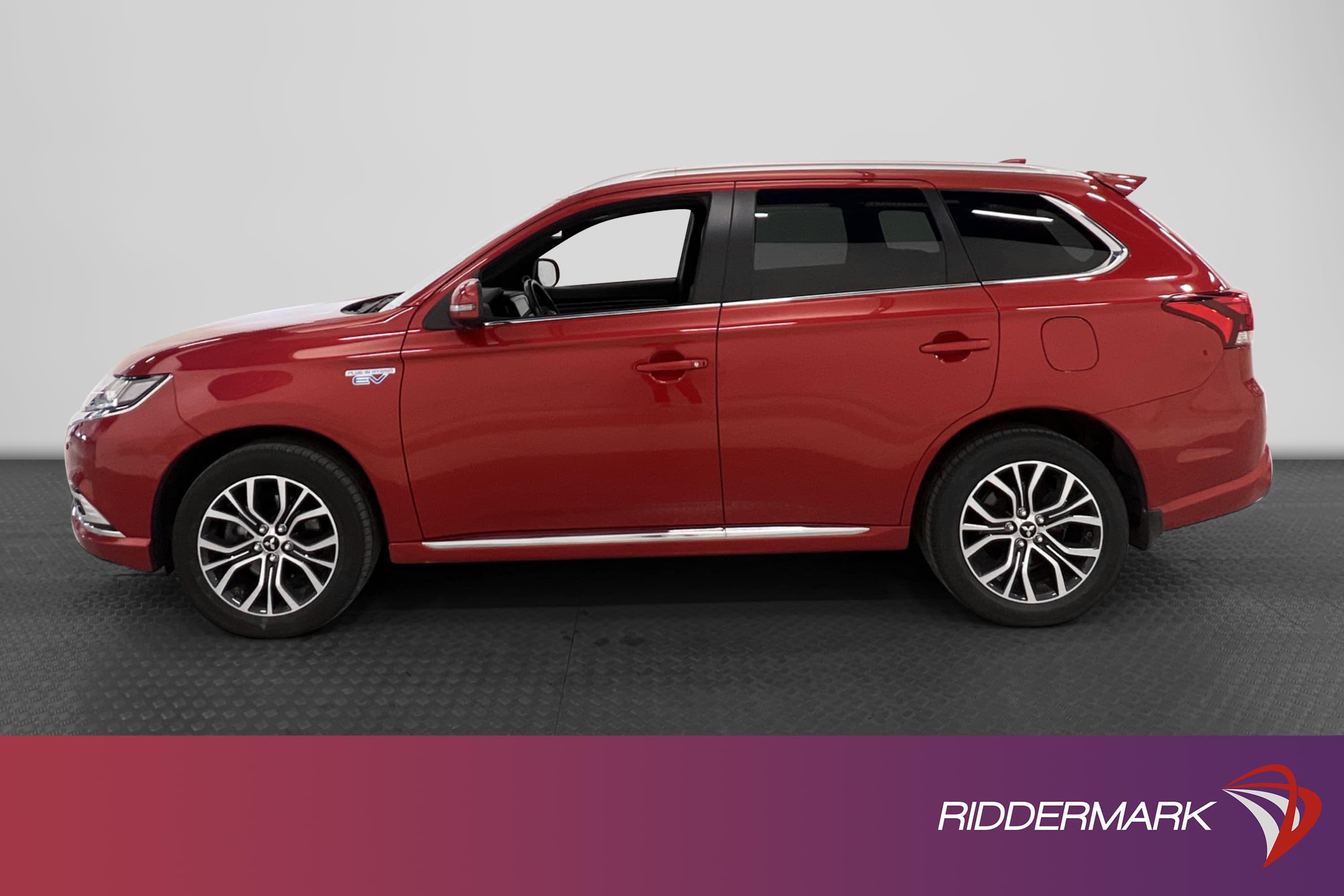 Mitsubishi Outlander PHEV 4WD 230hk