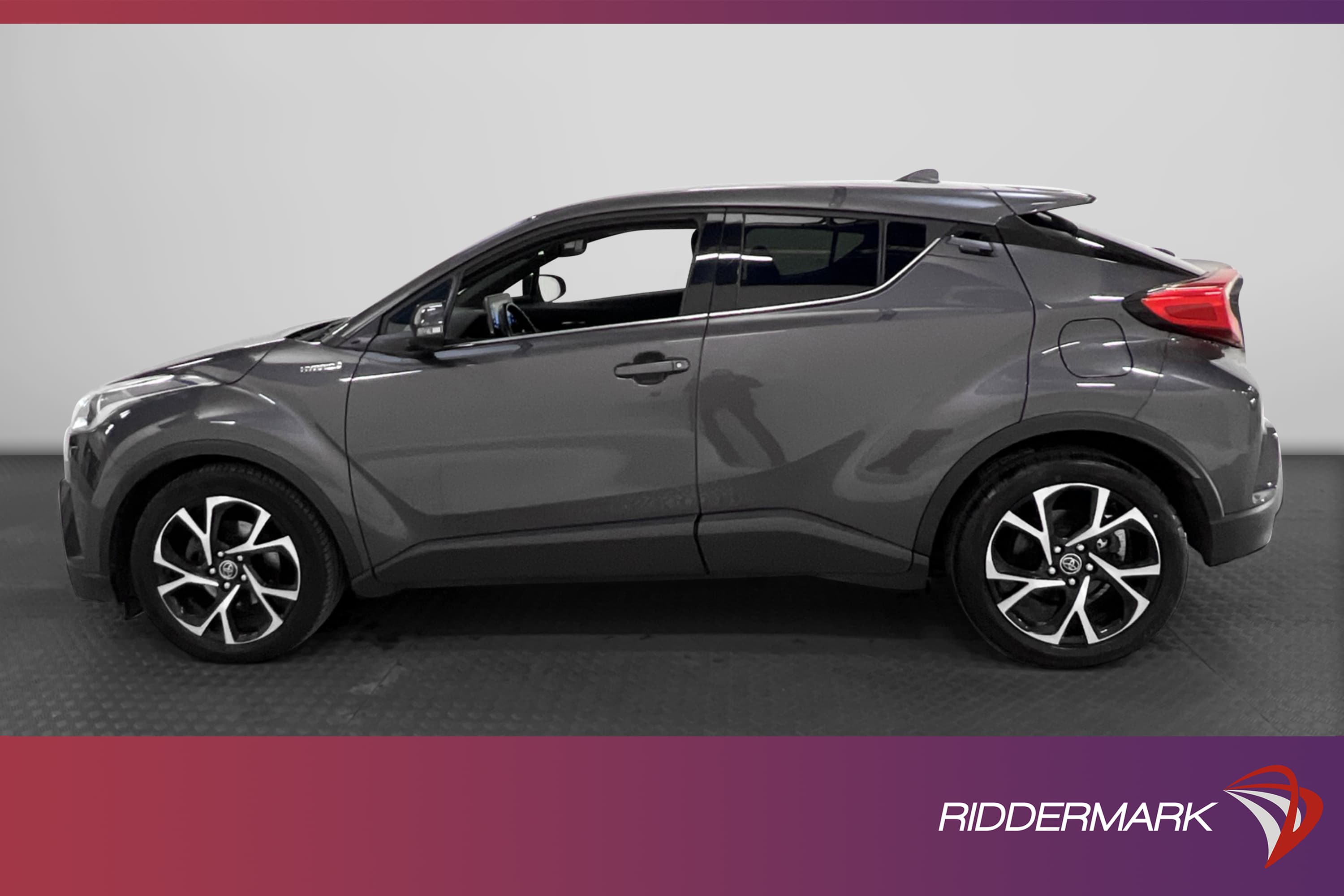 Toyota C-HR Hybrid 