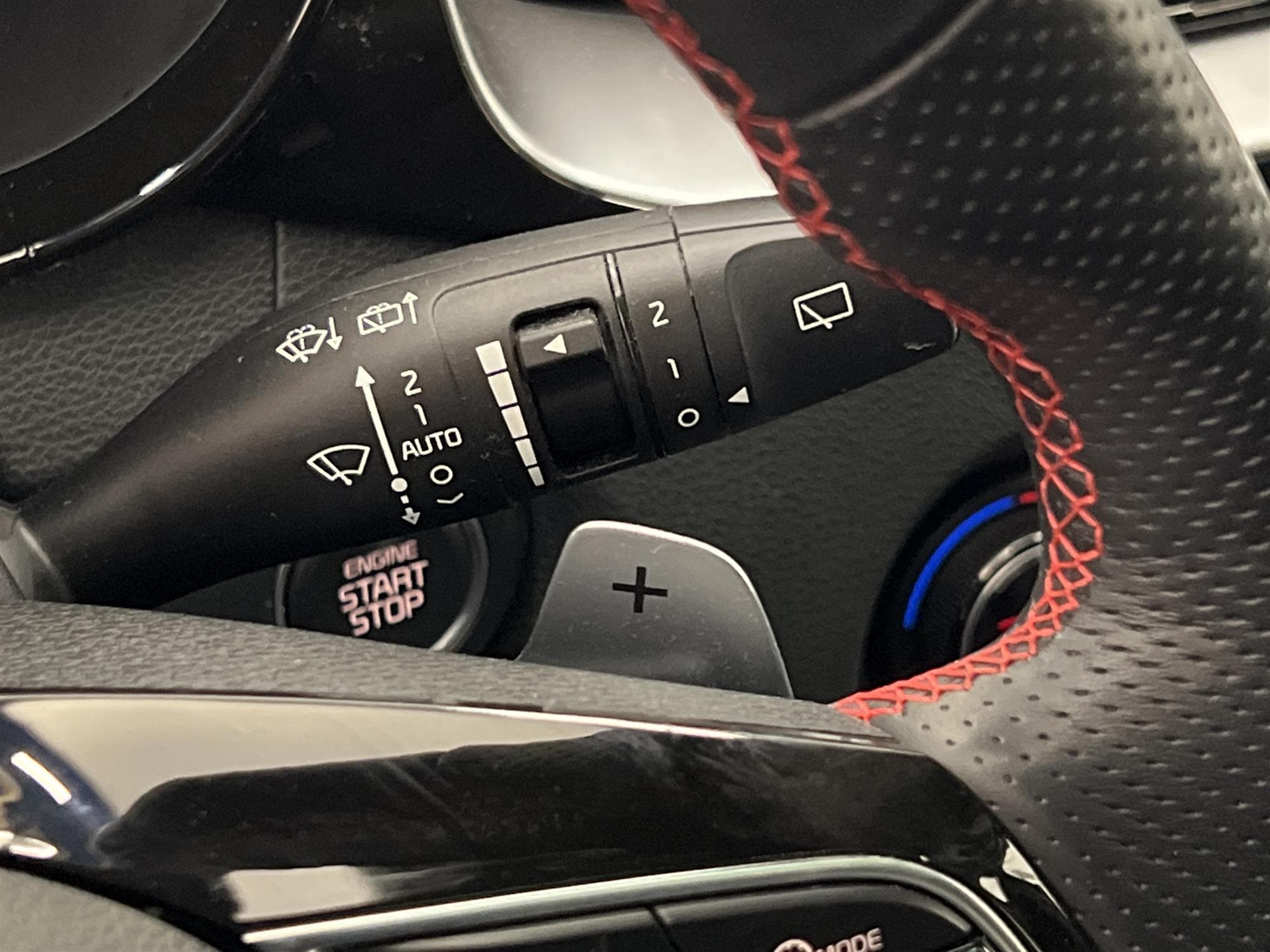 Kia ProCeed GT 1.6 T-GDi 204hk Panorama B-Kam Cockpit