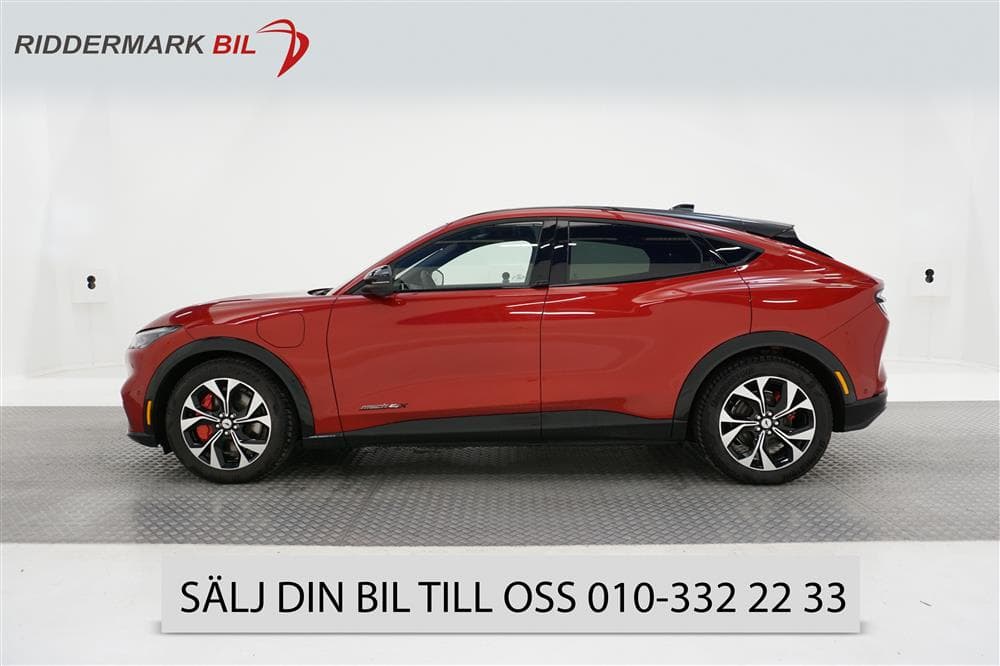Ford Mustang Mach-E Long Range AWD 351hk