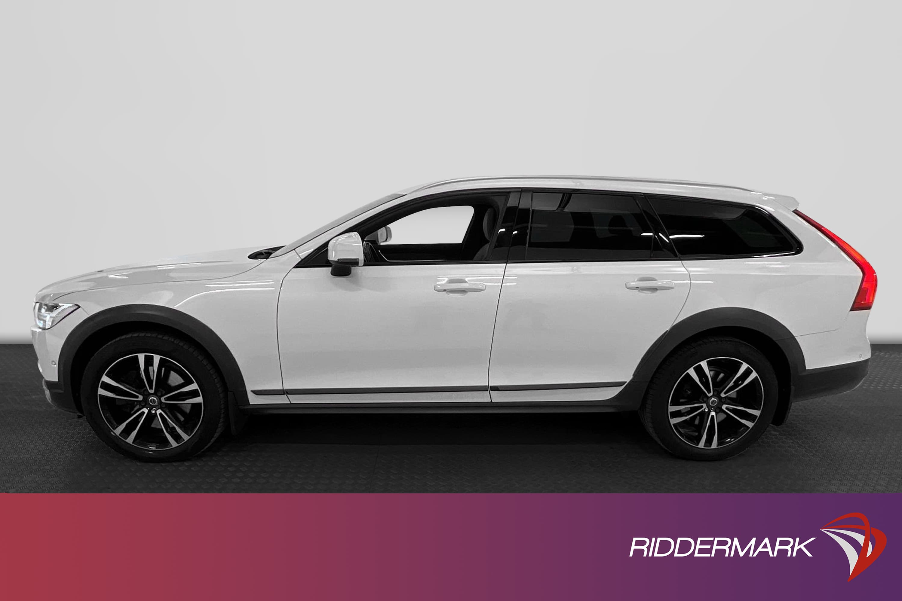 Volvo V90 Cross Country D4 AWD 190hk
