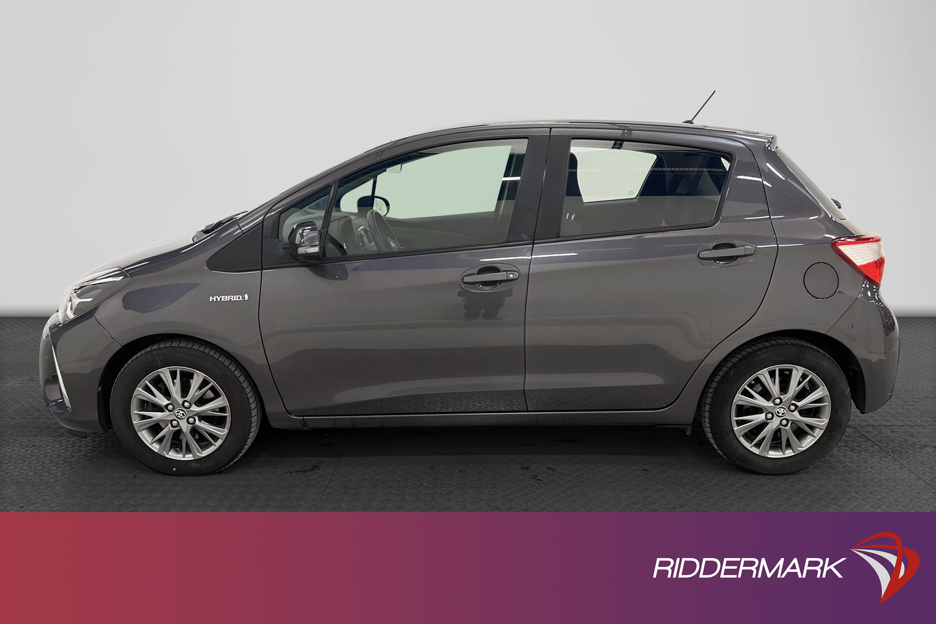 Toyota Yaris Hybrid e-CVT 101hk