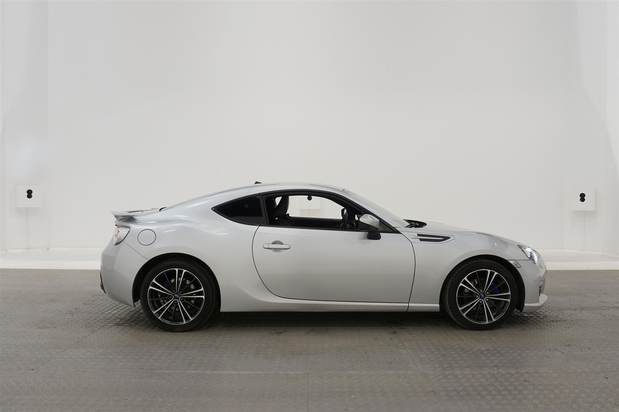 Subaru BRZ 2.0 R Sport 200hk Navi Skinn/Alcantara exteriör