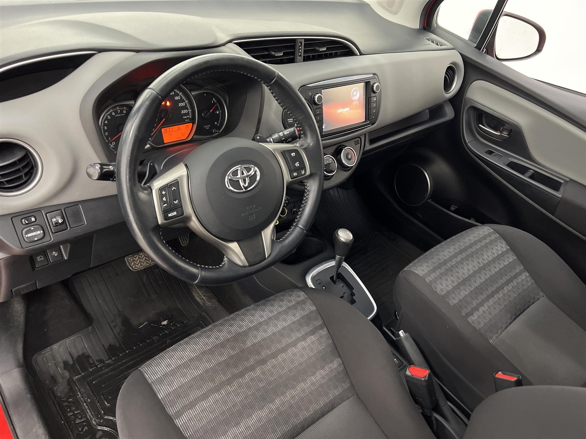 Toyota  Yaris 1.33 Multidrive S 99hk B-Kam 0,49L/mil