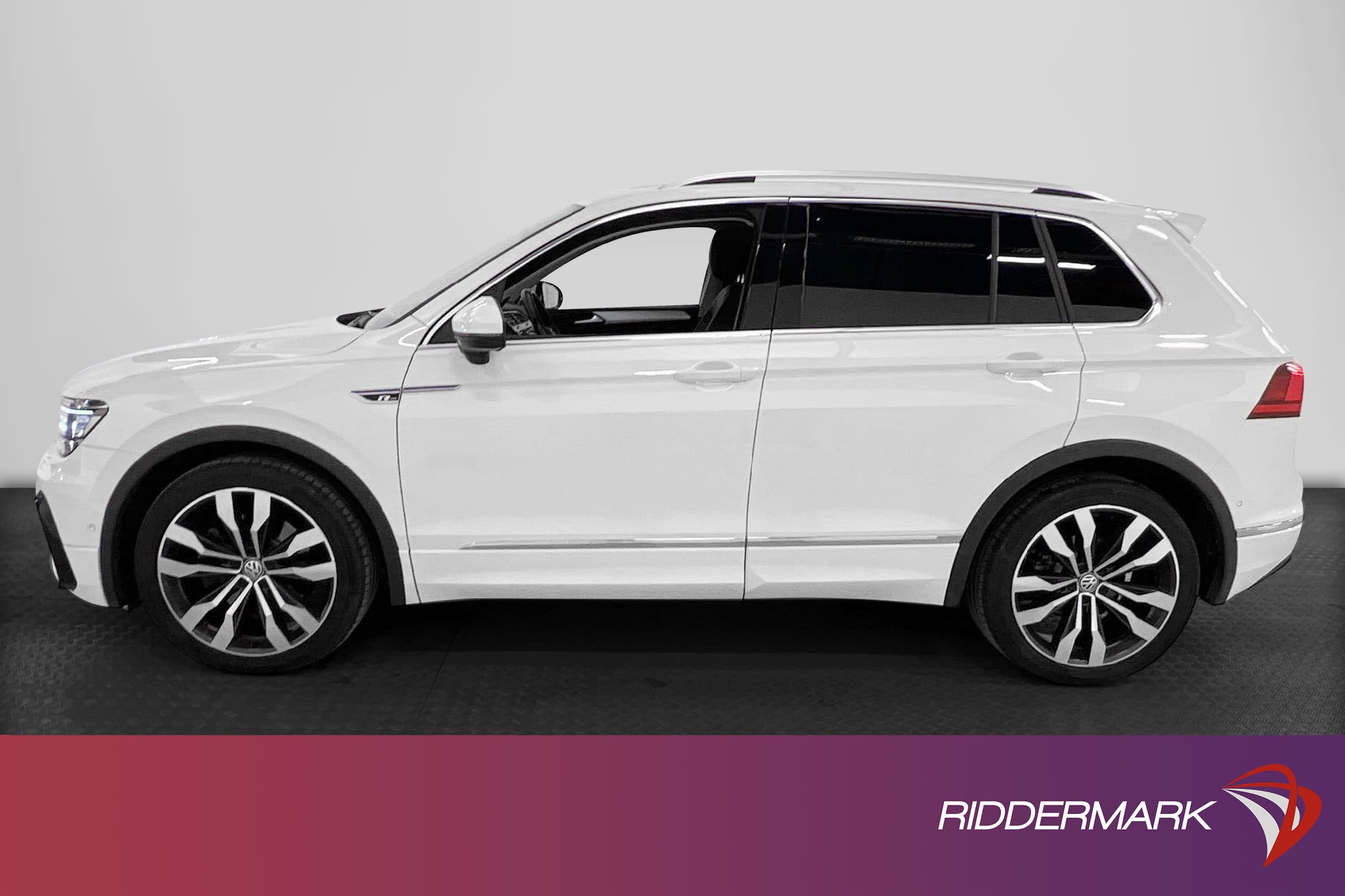 Volkswagen Tiguan 4M 190hk R-Line Pano Skinn RING 0857214235