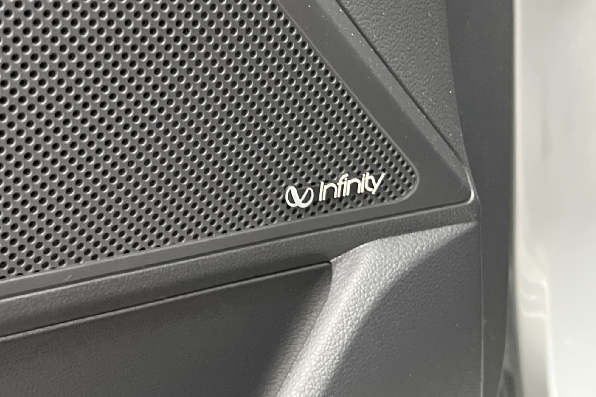 Hyundai Ioniq Plug-in 164hk Premium Plus Skinn Kamera