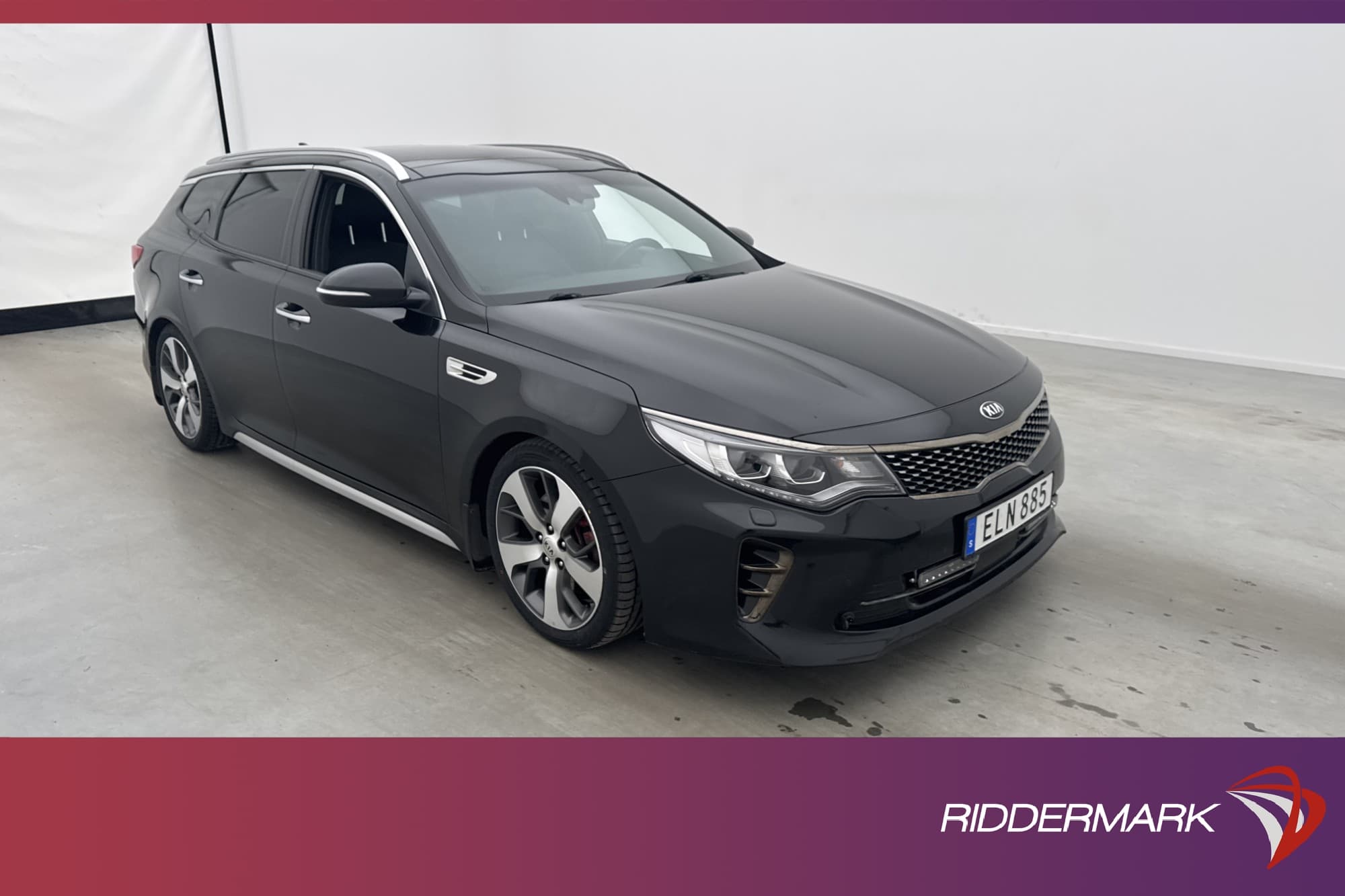 Kia Optima SW 1.7 141hk