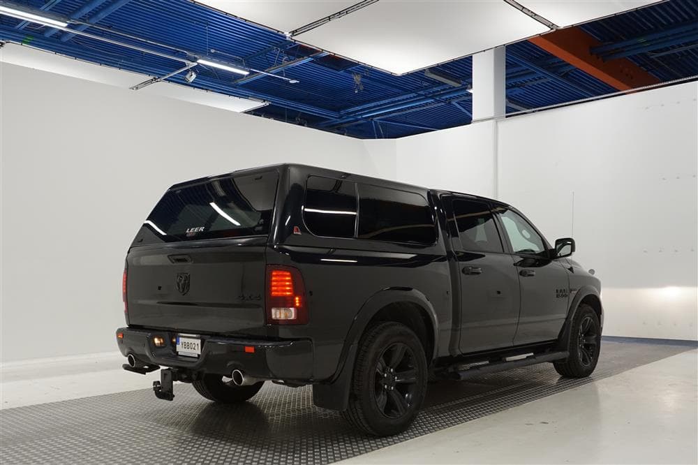 Dodge Ram Sport Black Edt 5.7 4WD 401hk Taklucka Kåpa exteriör