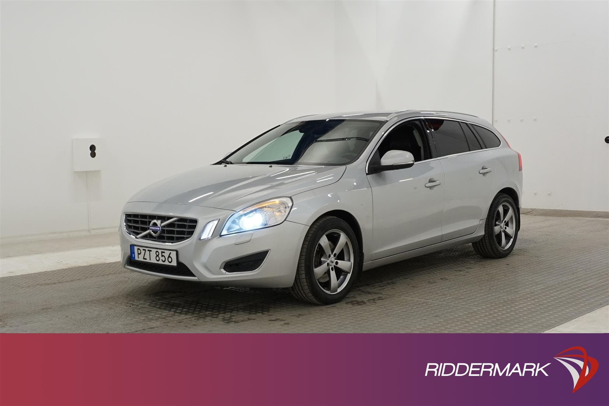 Volvo V60 D5 AWD 205hk