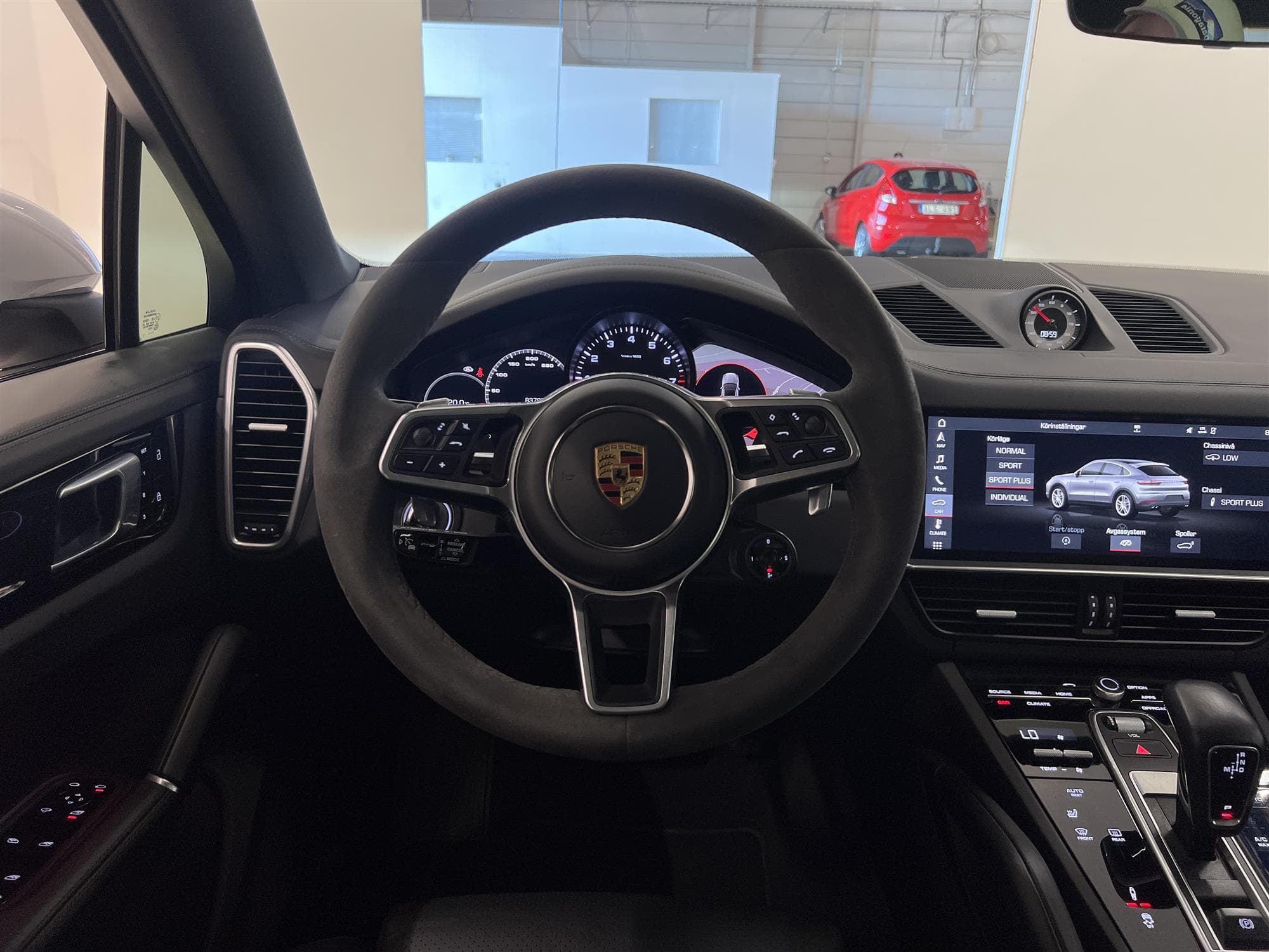 Porsche Cayenne Coupe 340hk Sport Chrono Panorama 18-Vägs RS