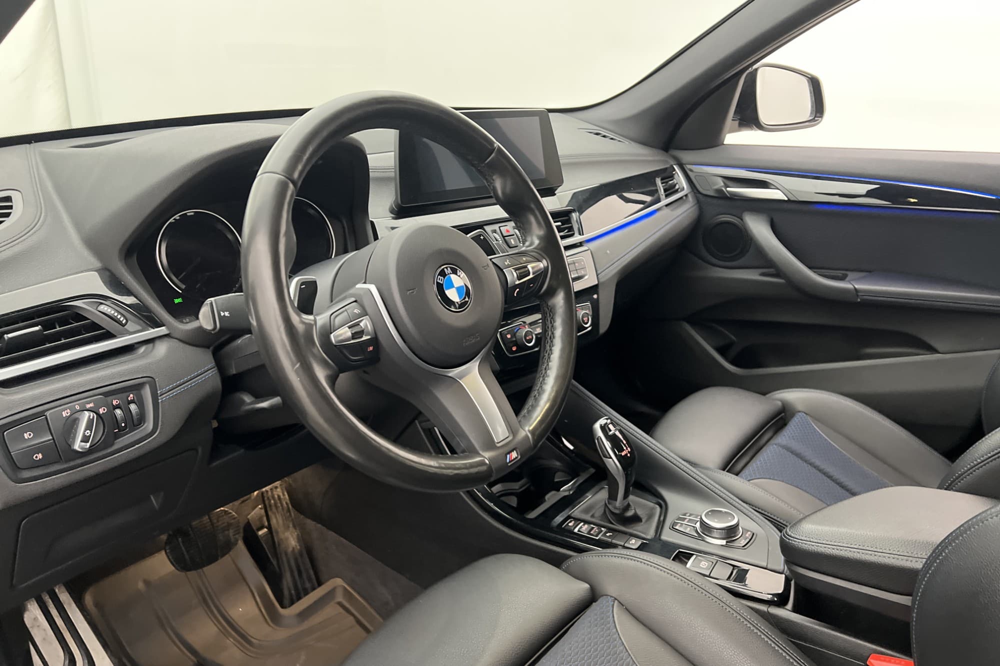 BMW X1 xDrive20d 190hk M Sport Head-up Kamera HiFi Drag Navi