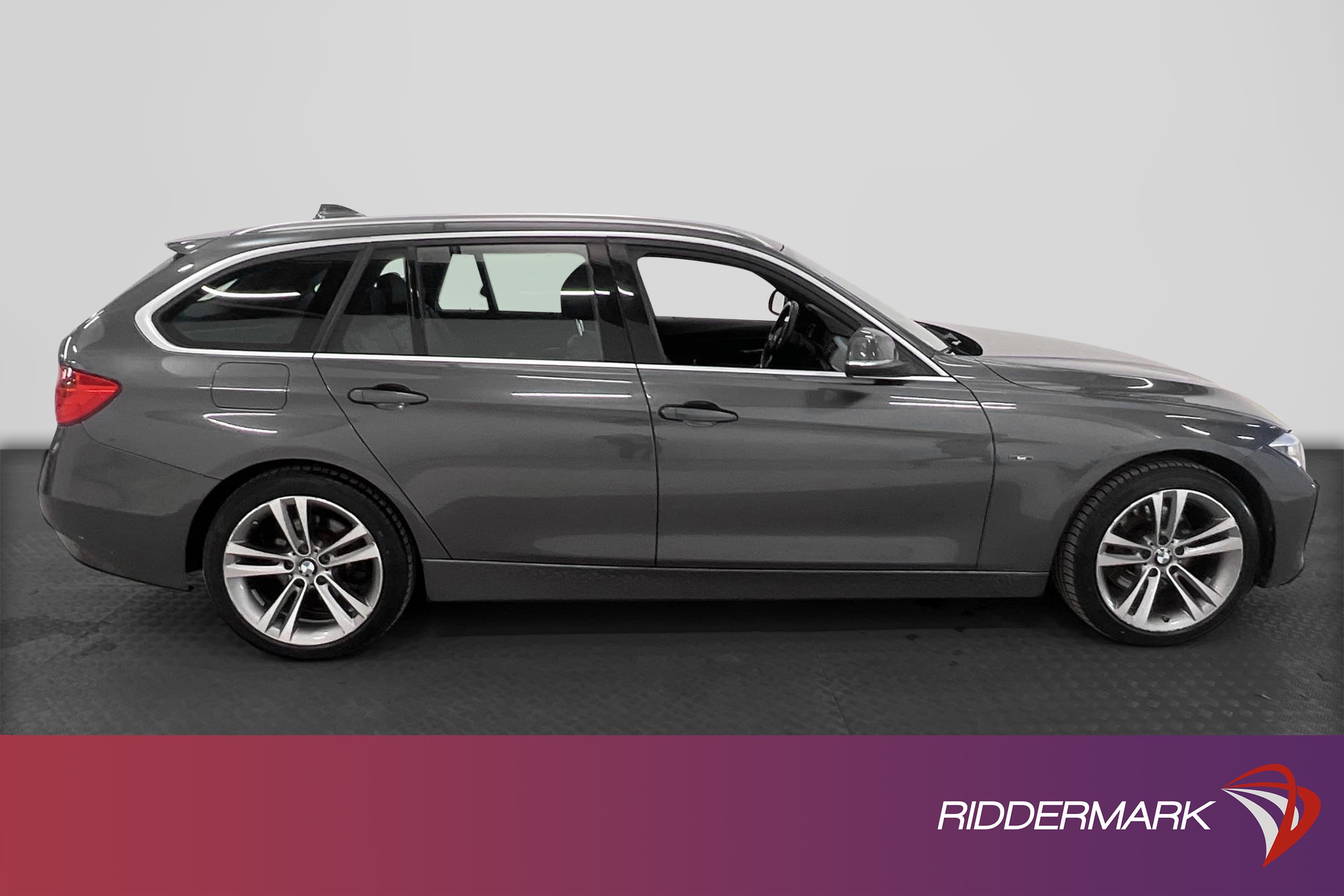 BMW 328i xDrive 245hk Pano M-Värm H/K Navi B-Kam Skinn PDC