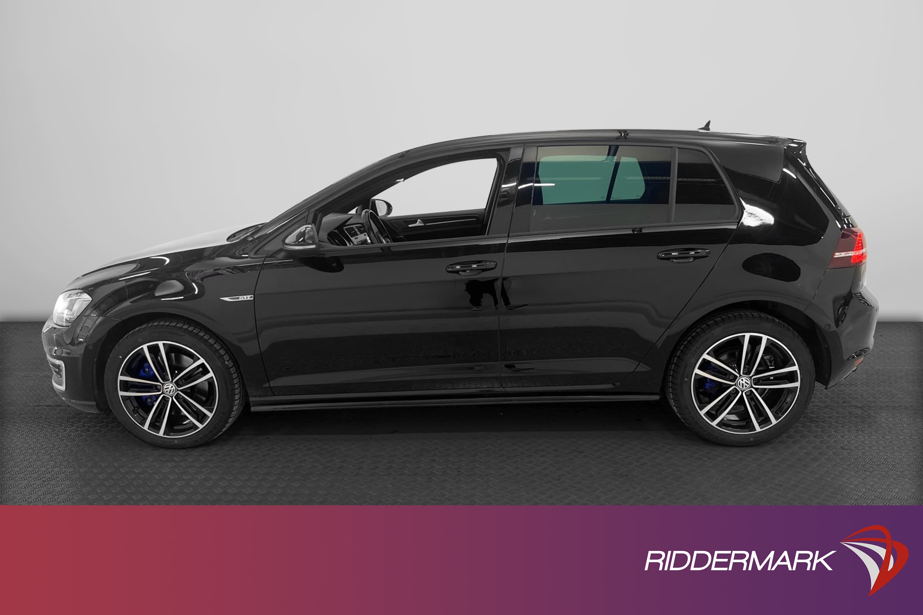 Volkswagen Golf GTE 1.4  204hk