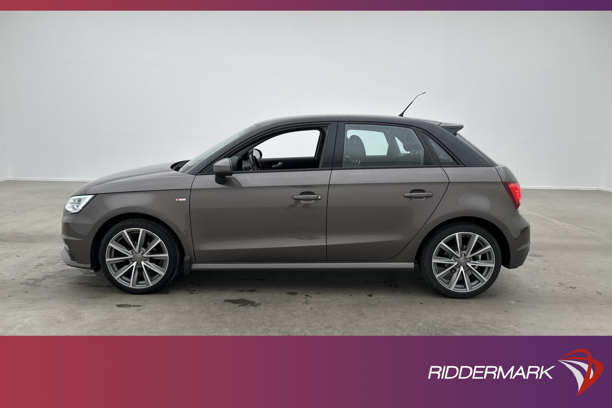 Audi A1 Sportback 1.0 TFSI 95hk S-line Sport Audi-Sound